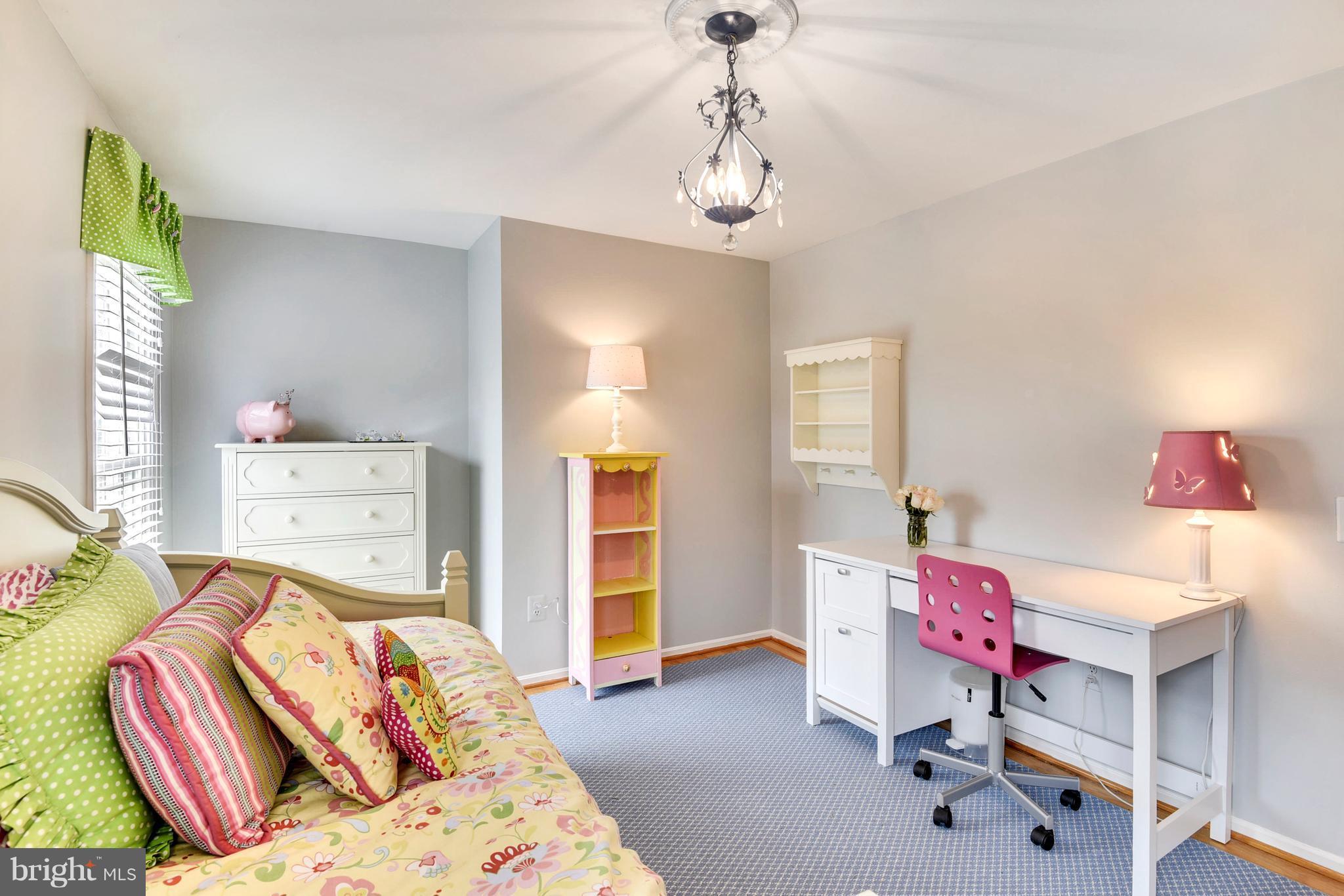 SEMINARY RIDGE - Residential