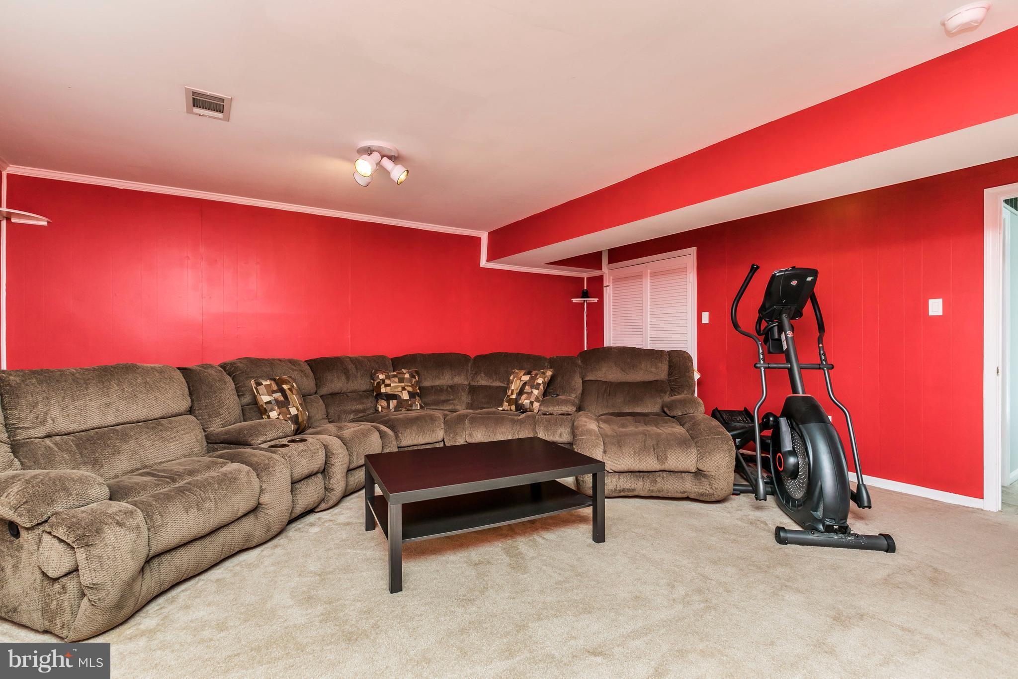 LAKE LOUISE - Residential