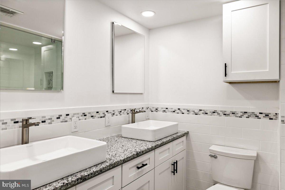 COLLEGE HEIGHTS - Residential