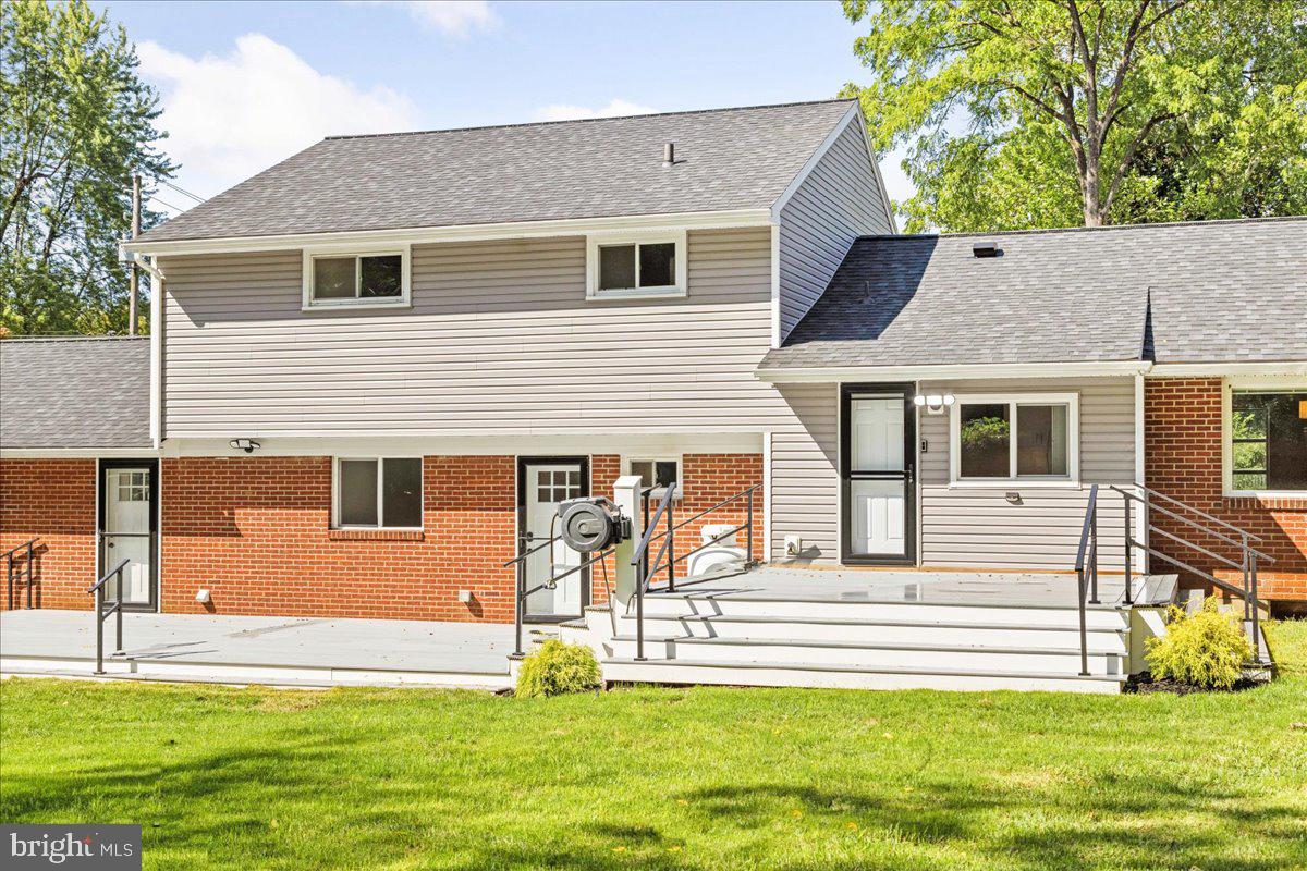 COLLEGE HEIGHTS - Residential