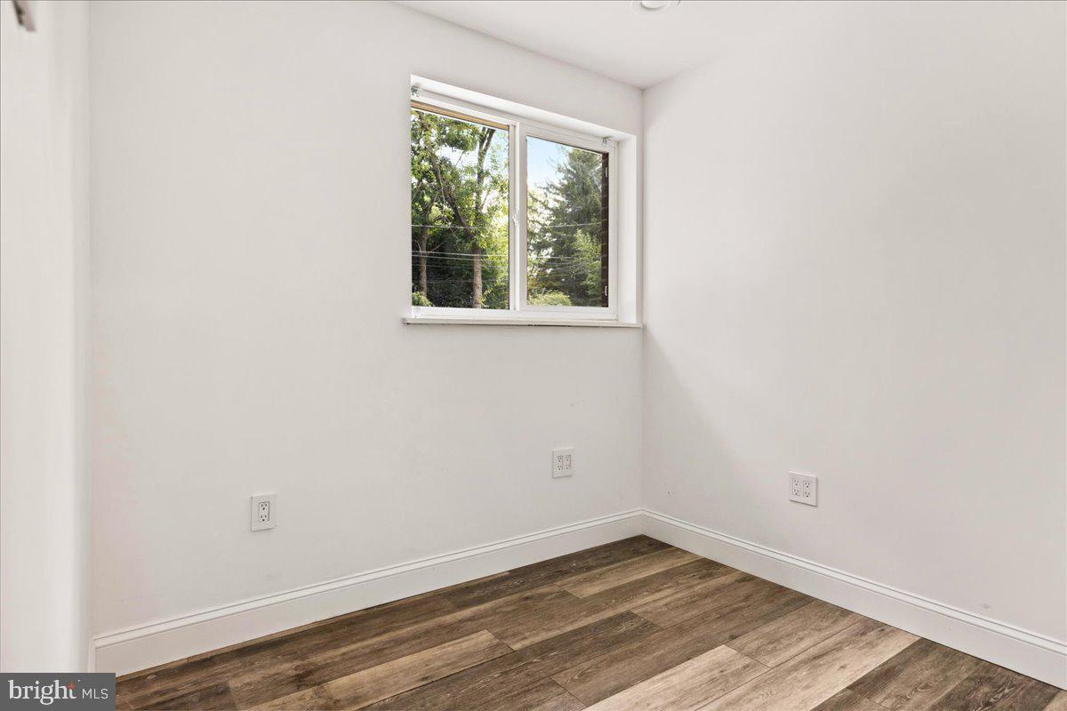 COLLEGE HEIGHTS - Residential