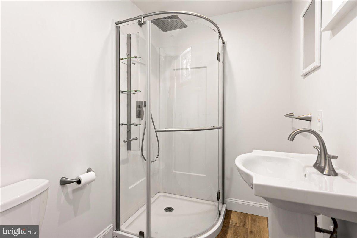 COLLEGE HEIGHTS - Residential