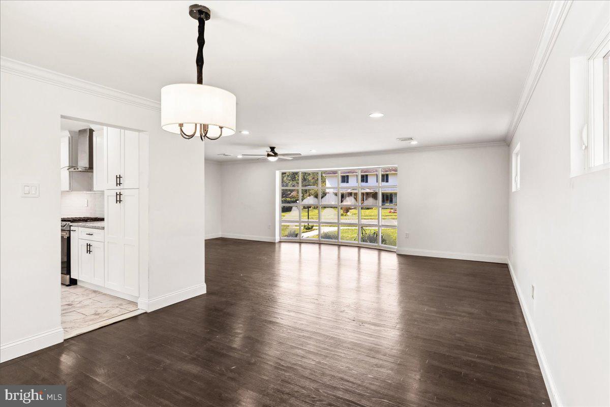 COLLEGE HEIGHTS - Residential