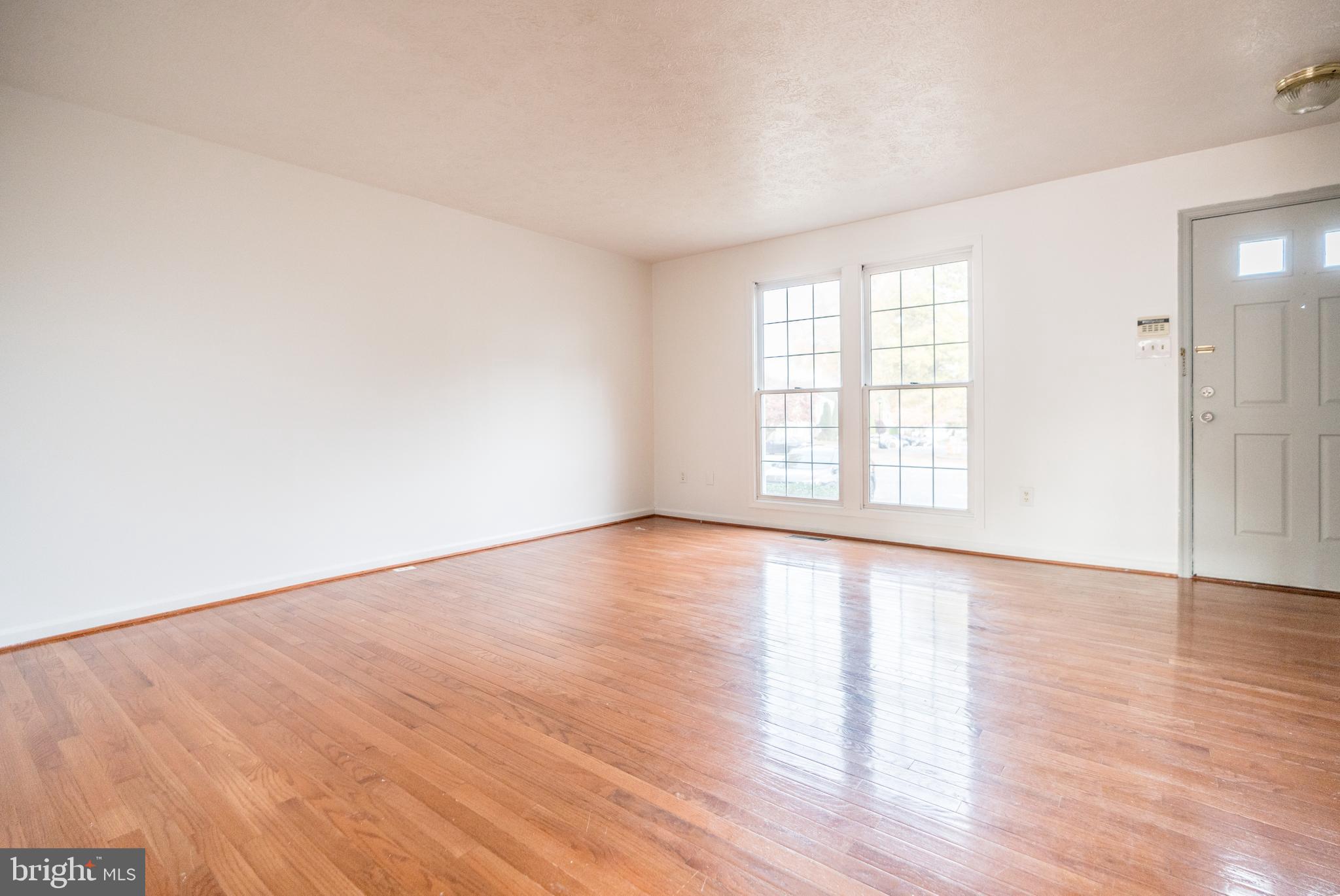 CEDARSIDE FARM - Residential Lease