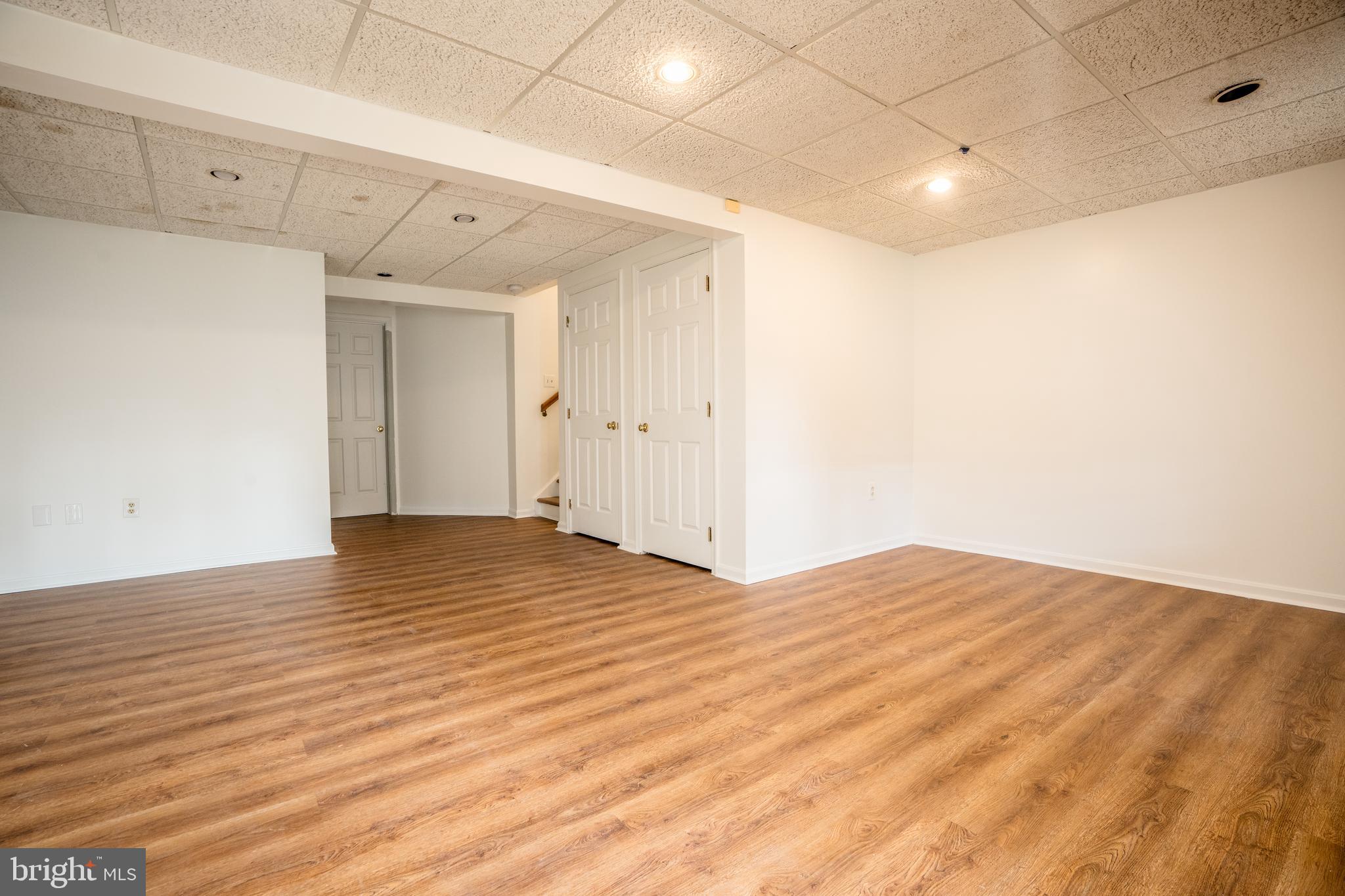 CEDARSIDE FARM - Residential Lease