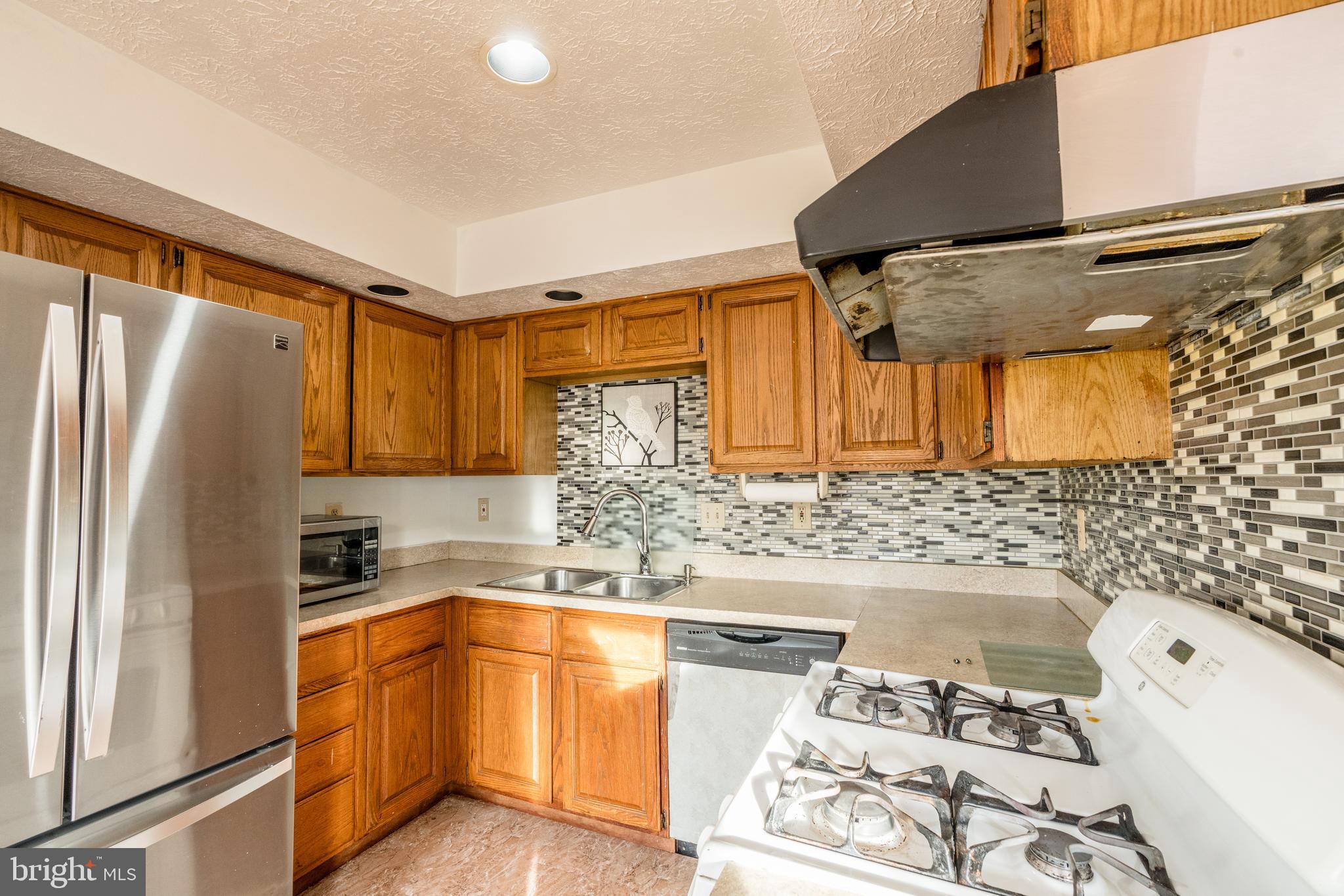 CEDARSIDE FARM - Residential Lease