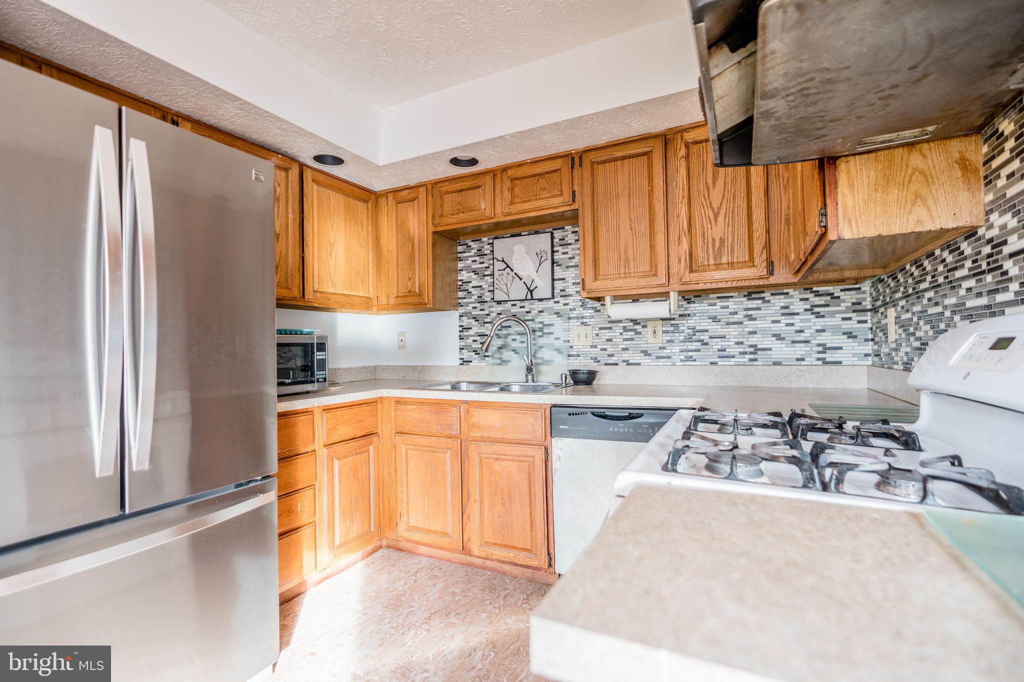 CEDARSIDE FARM - Residential Lease