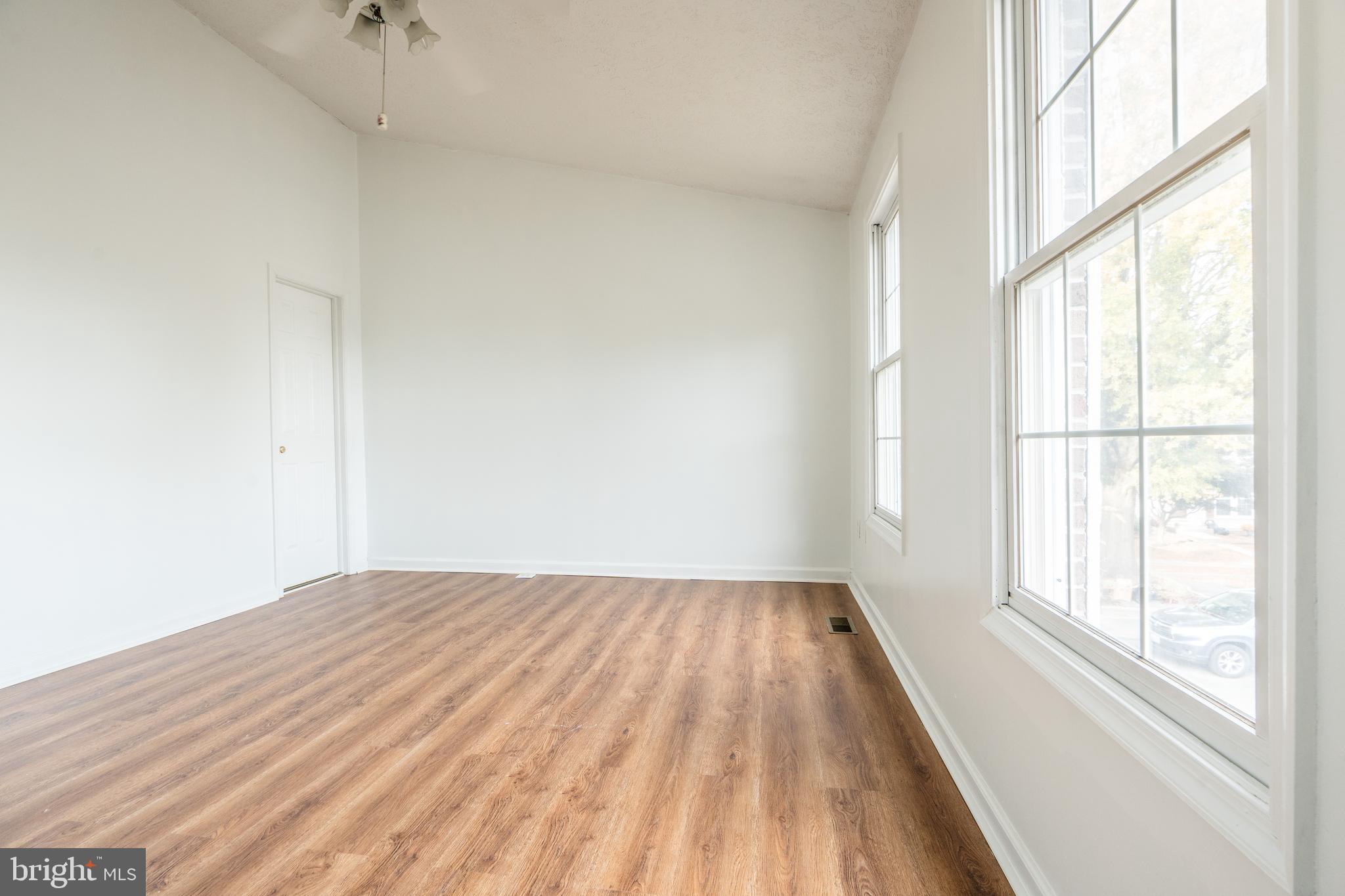 CEDARSIDE FARM - Residential Lease