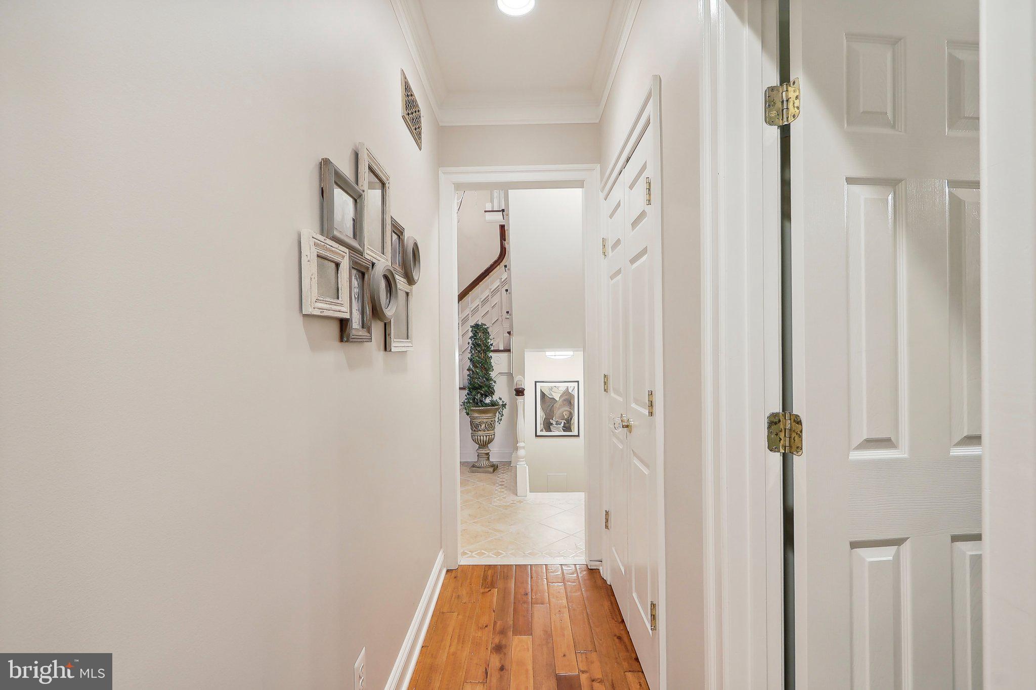 LOWES ISLAND - Residential