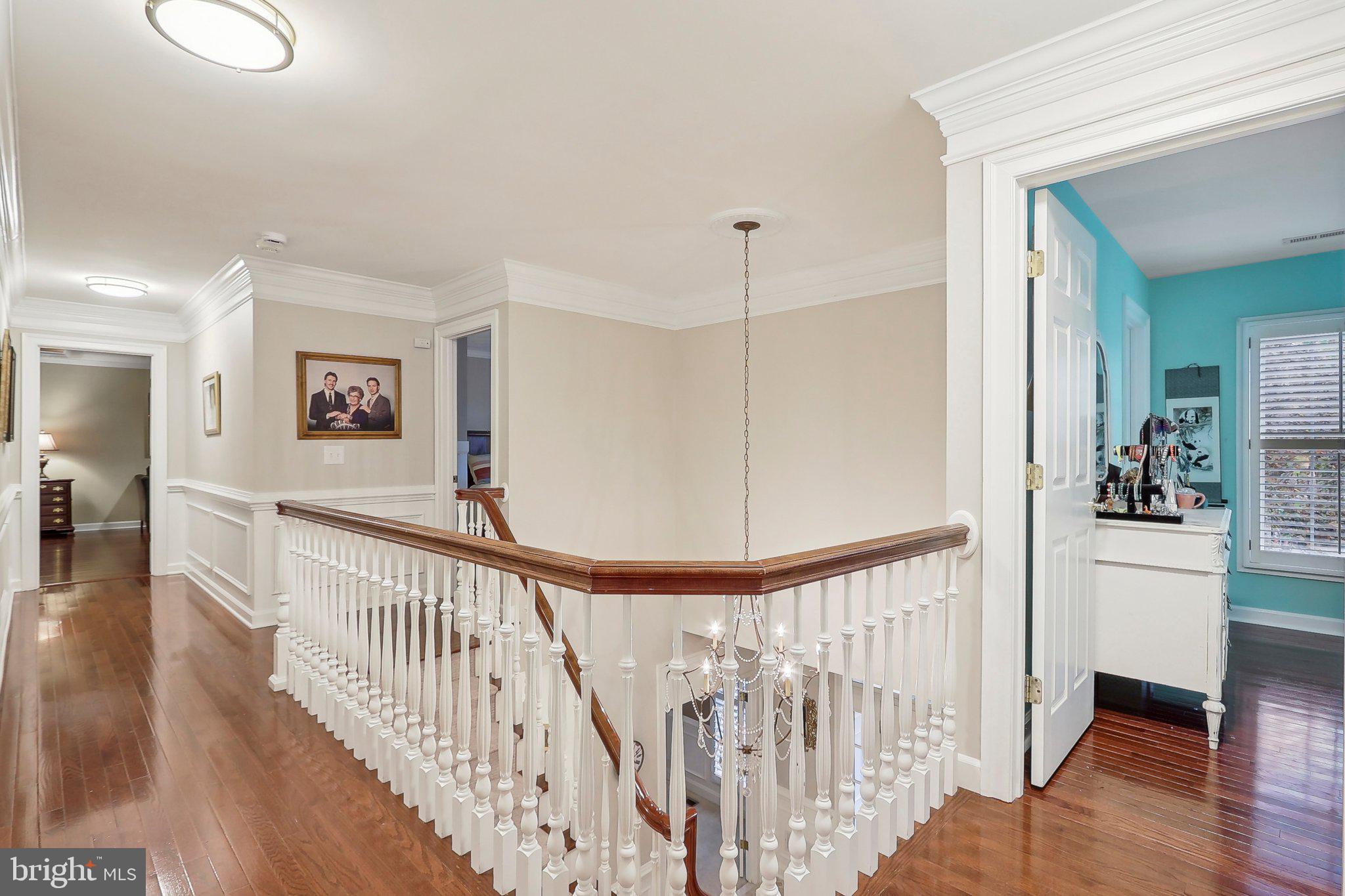 LOWES ISLAND - Residential