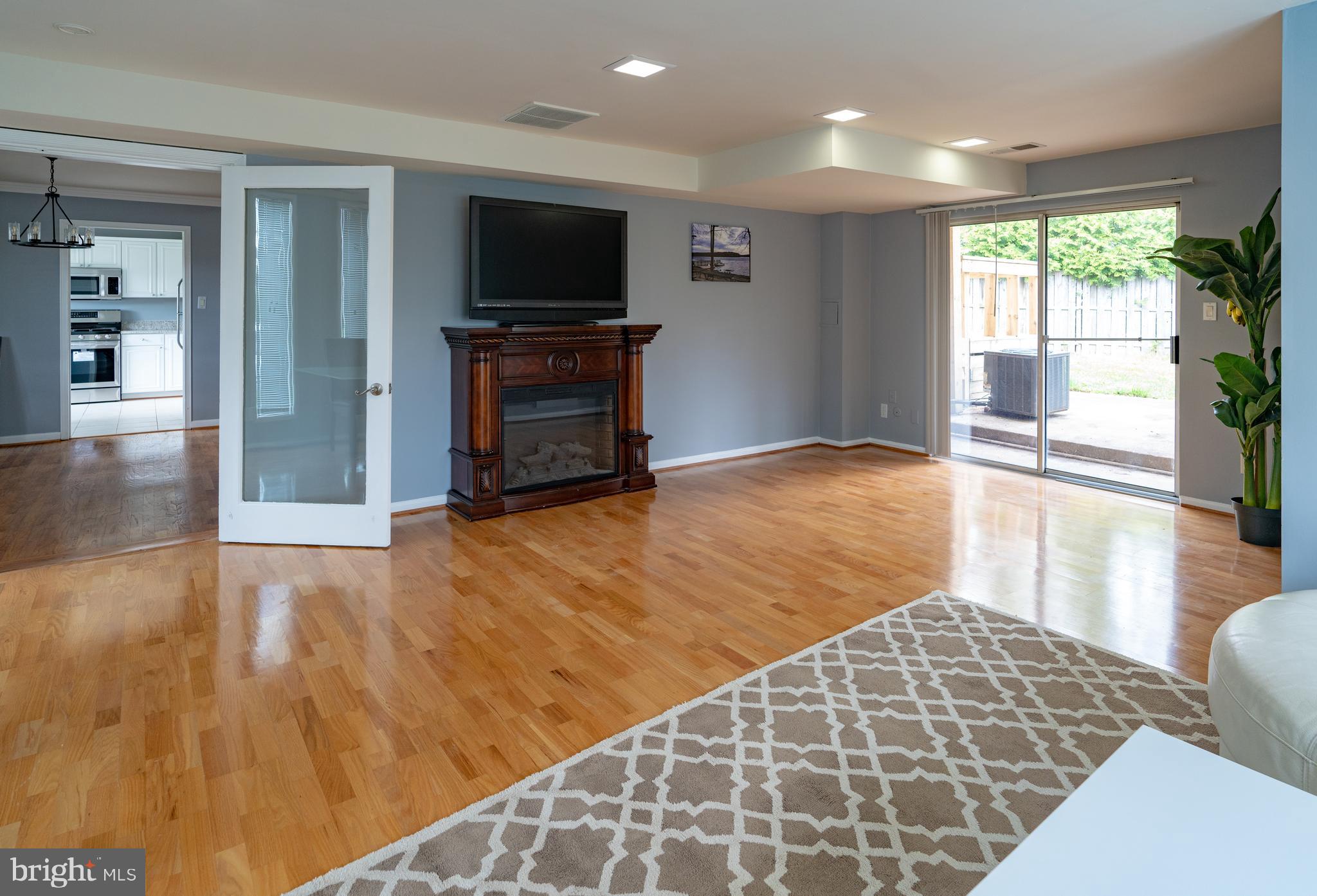 BREN MAR PARK - Residential