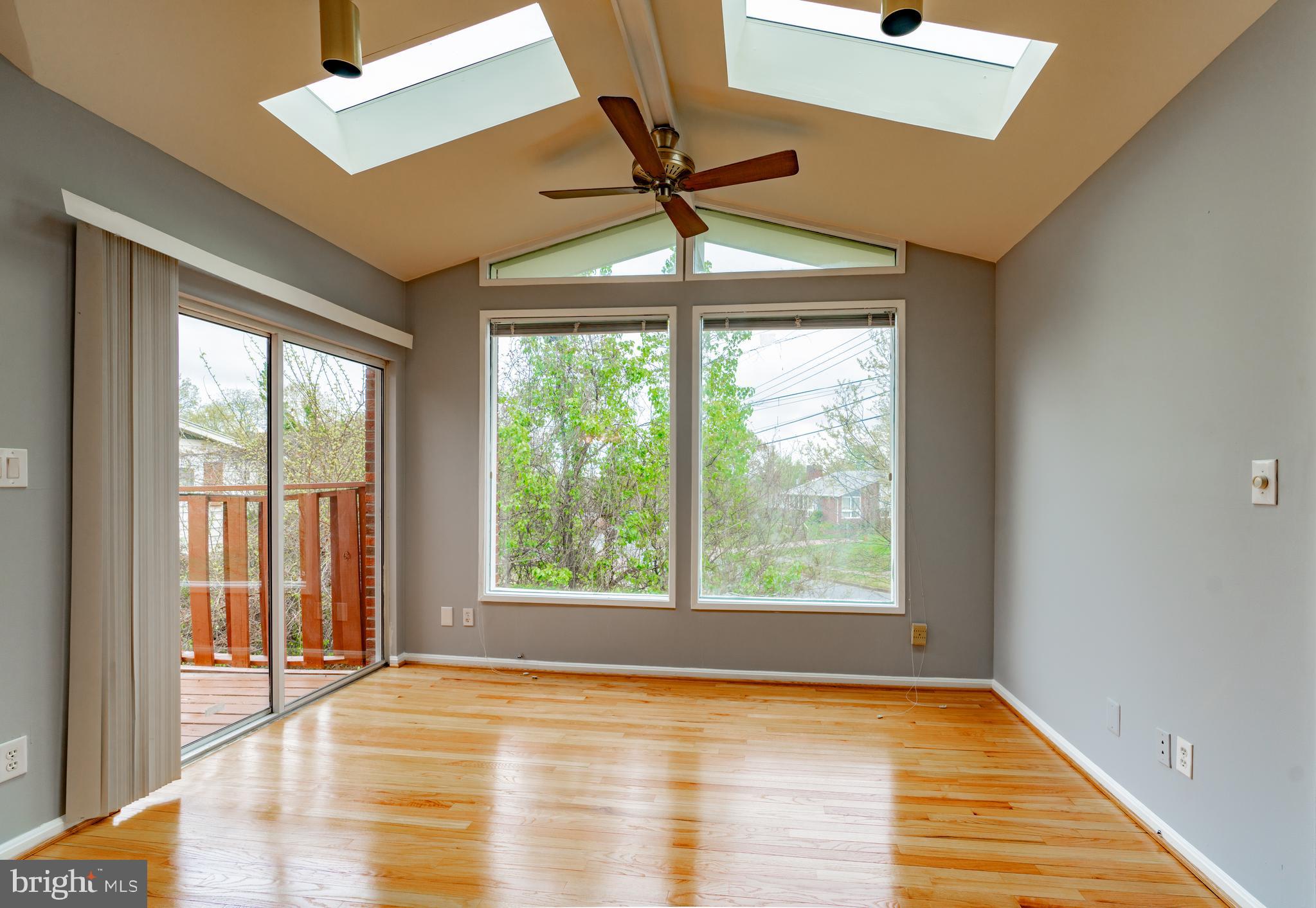 BREN MAR PARK - Residential