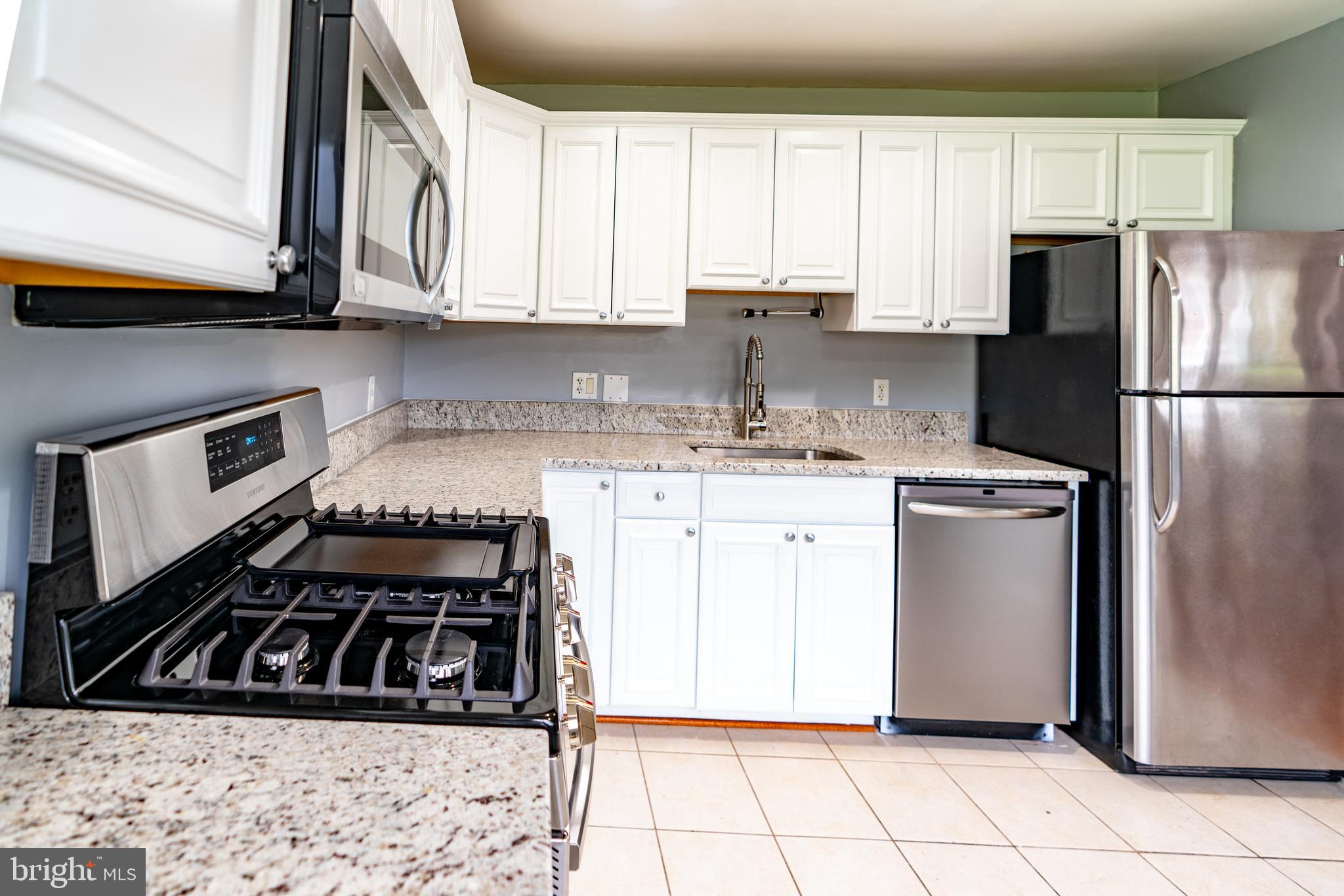 BREN MAR PARK - Residential