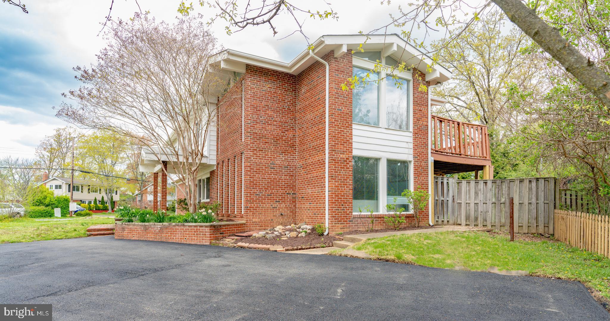 BREN MAR PARK - Residential