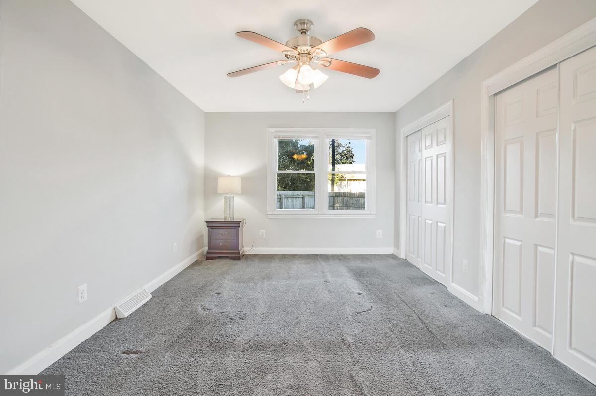 COLONIAL DRIVE - Residential