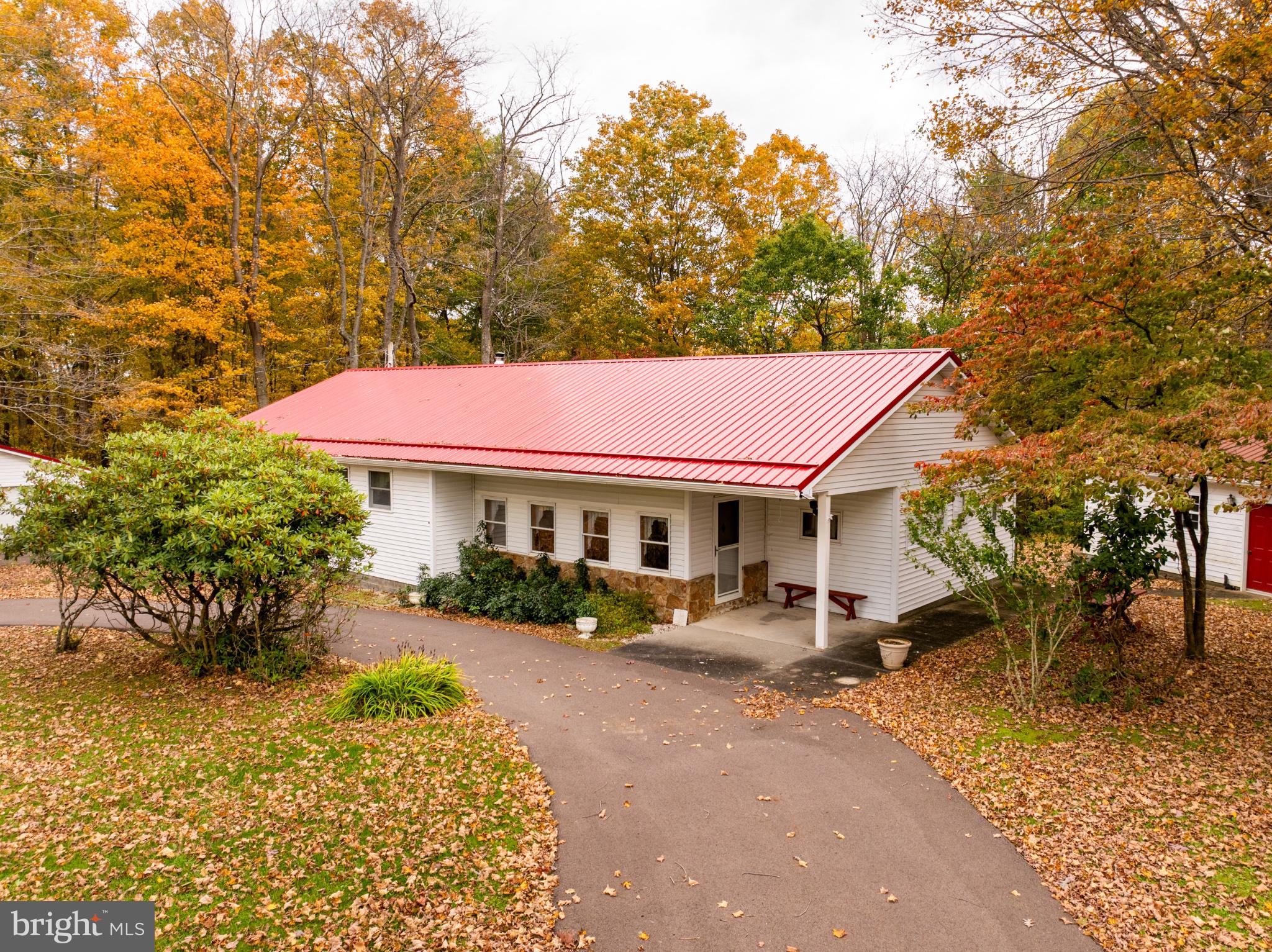 3316 OLD MORGANTOWN ROAD W