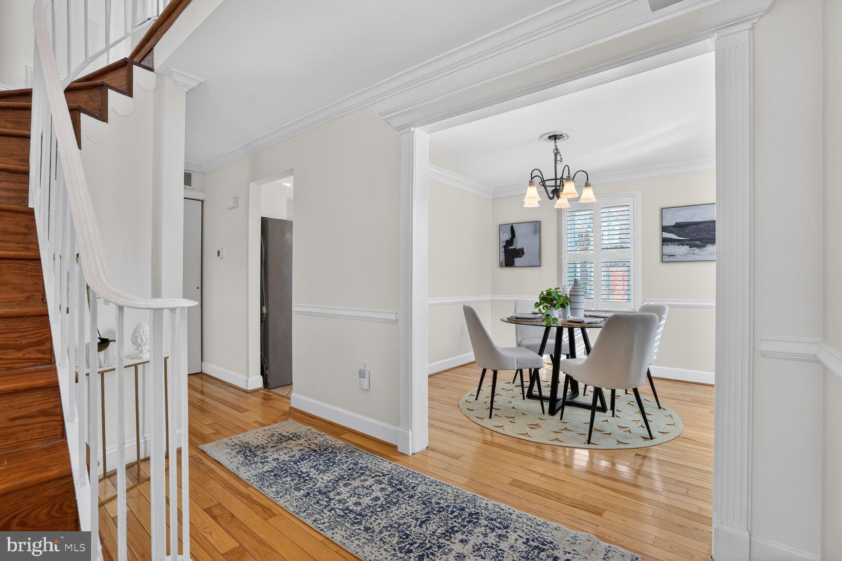 HERITAGE SQUARE - Residential Lease