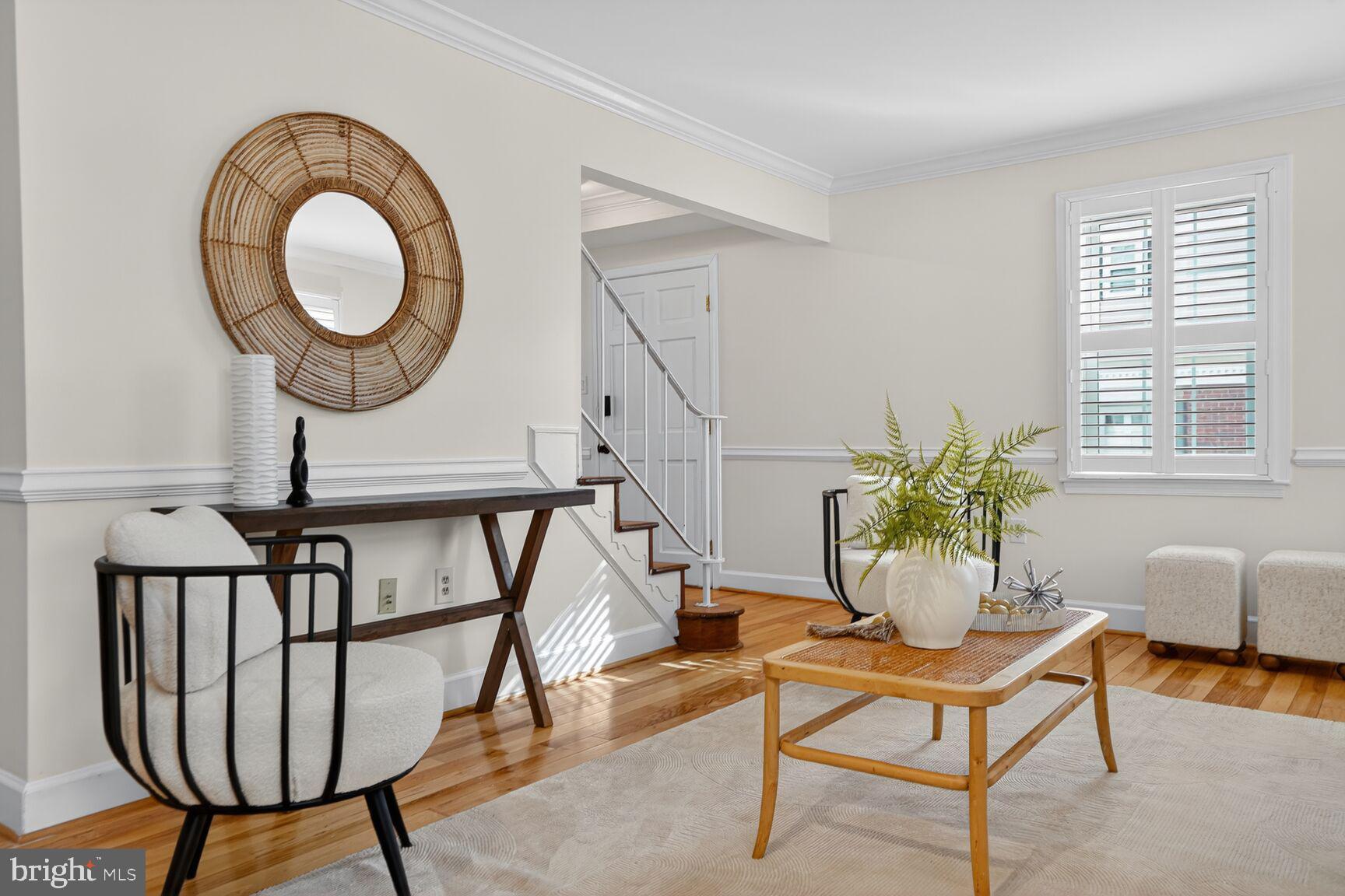 HERITAGE SQUARE - Residential Lease