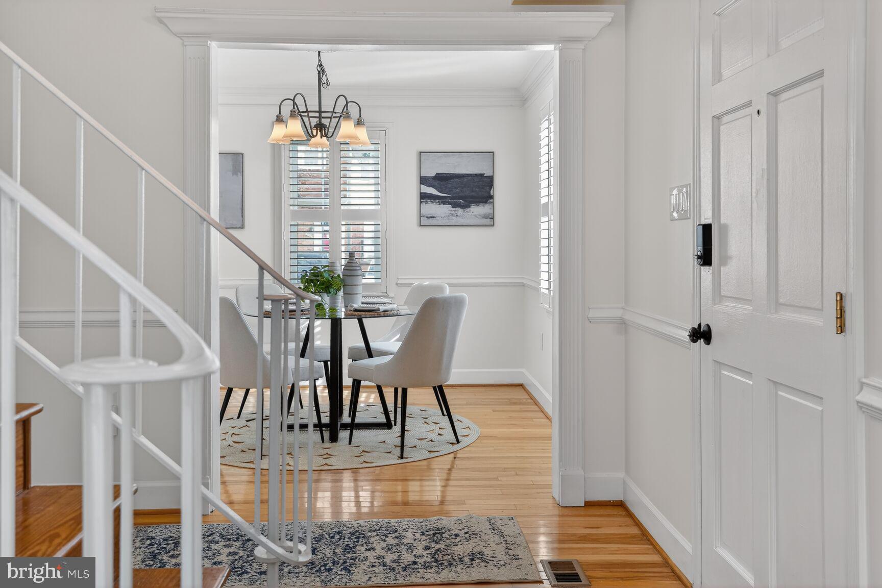 HERITAGE SQUARE - Residential Lease