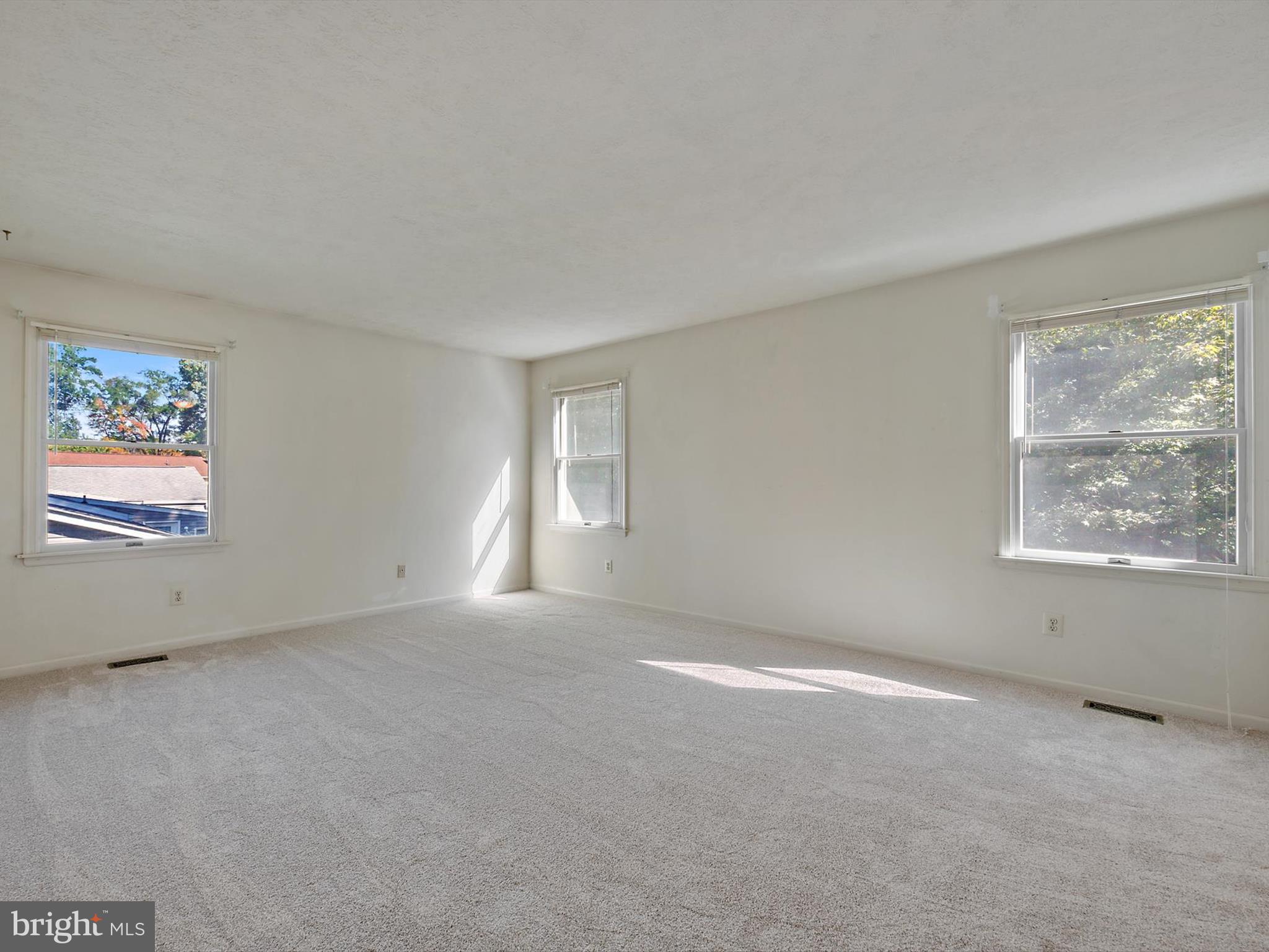 GLENDALE FACCHIN - Residential