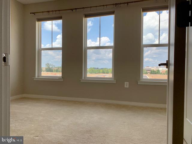 BRAMBLETON TOWN CENTER - Residential Lease