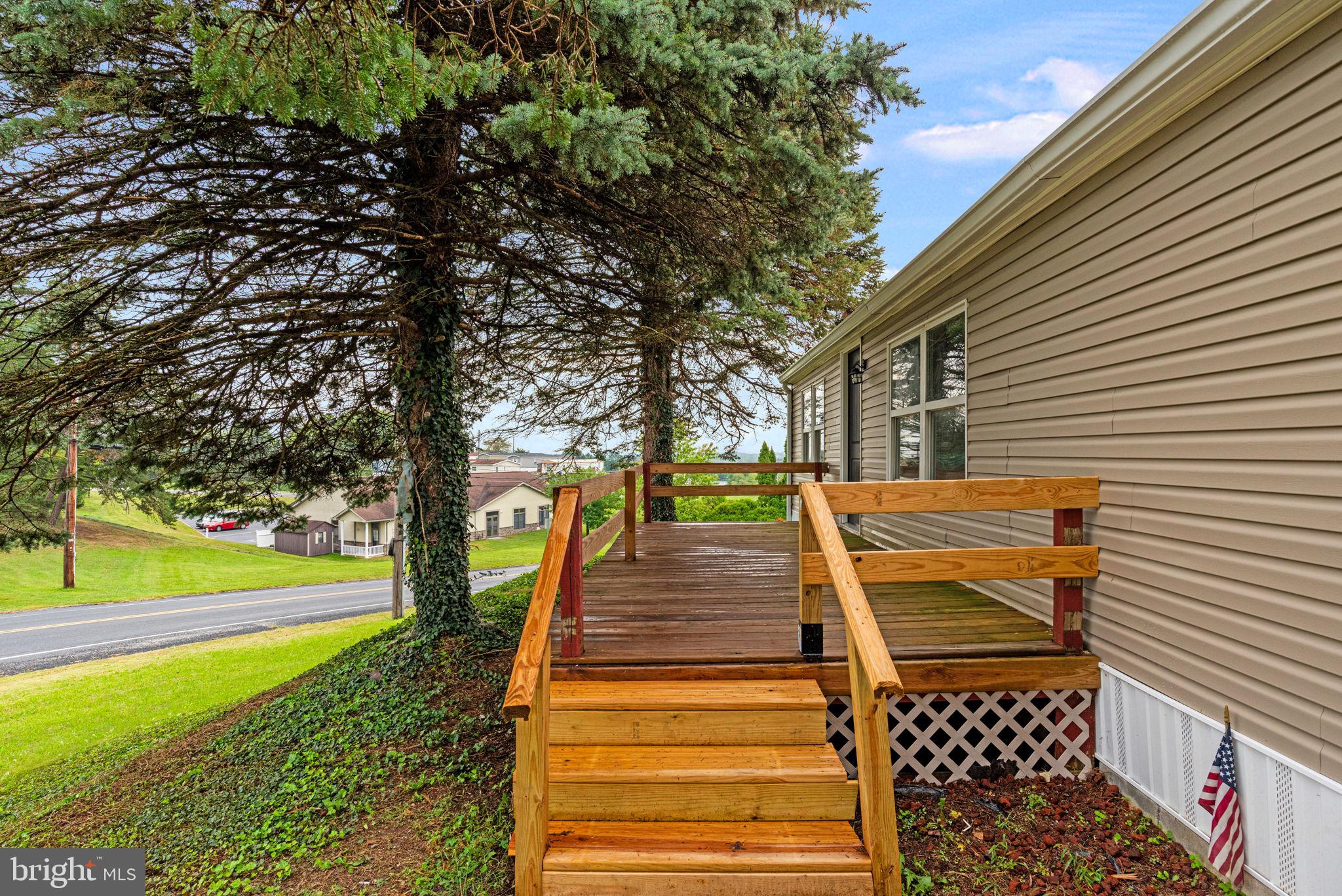 2 HEATHER DRIVE