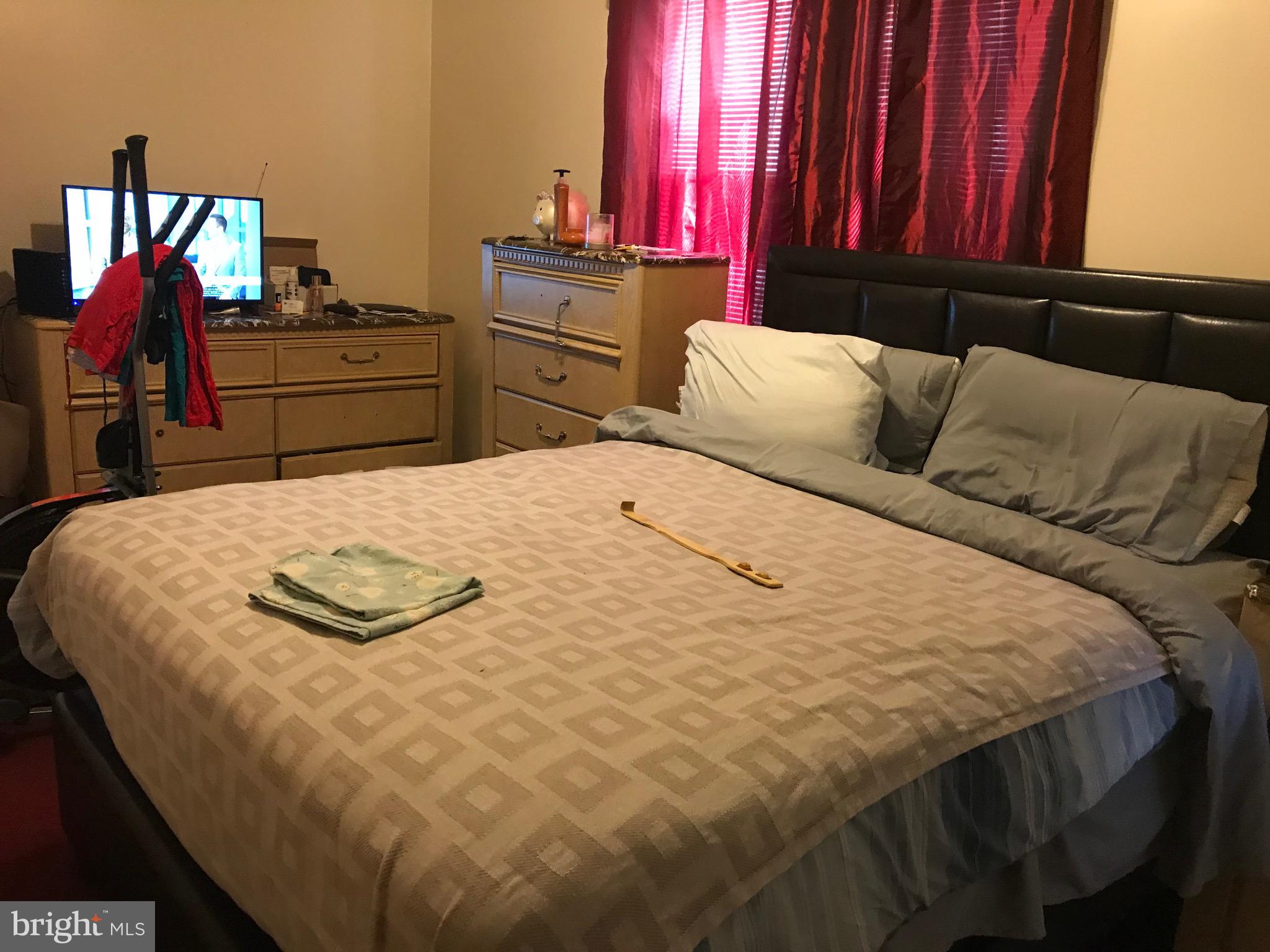 OVERBROOK HILLS - Residential Income