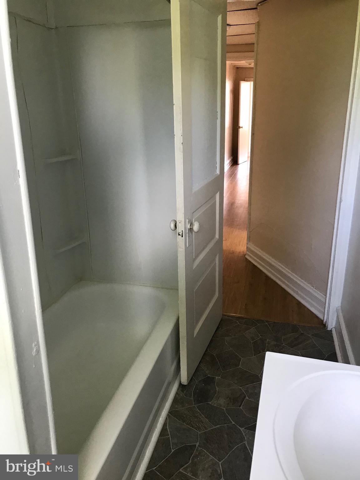 OVERBROOK HILLS - Residential Income