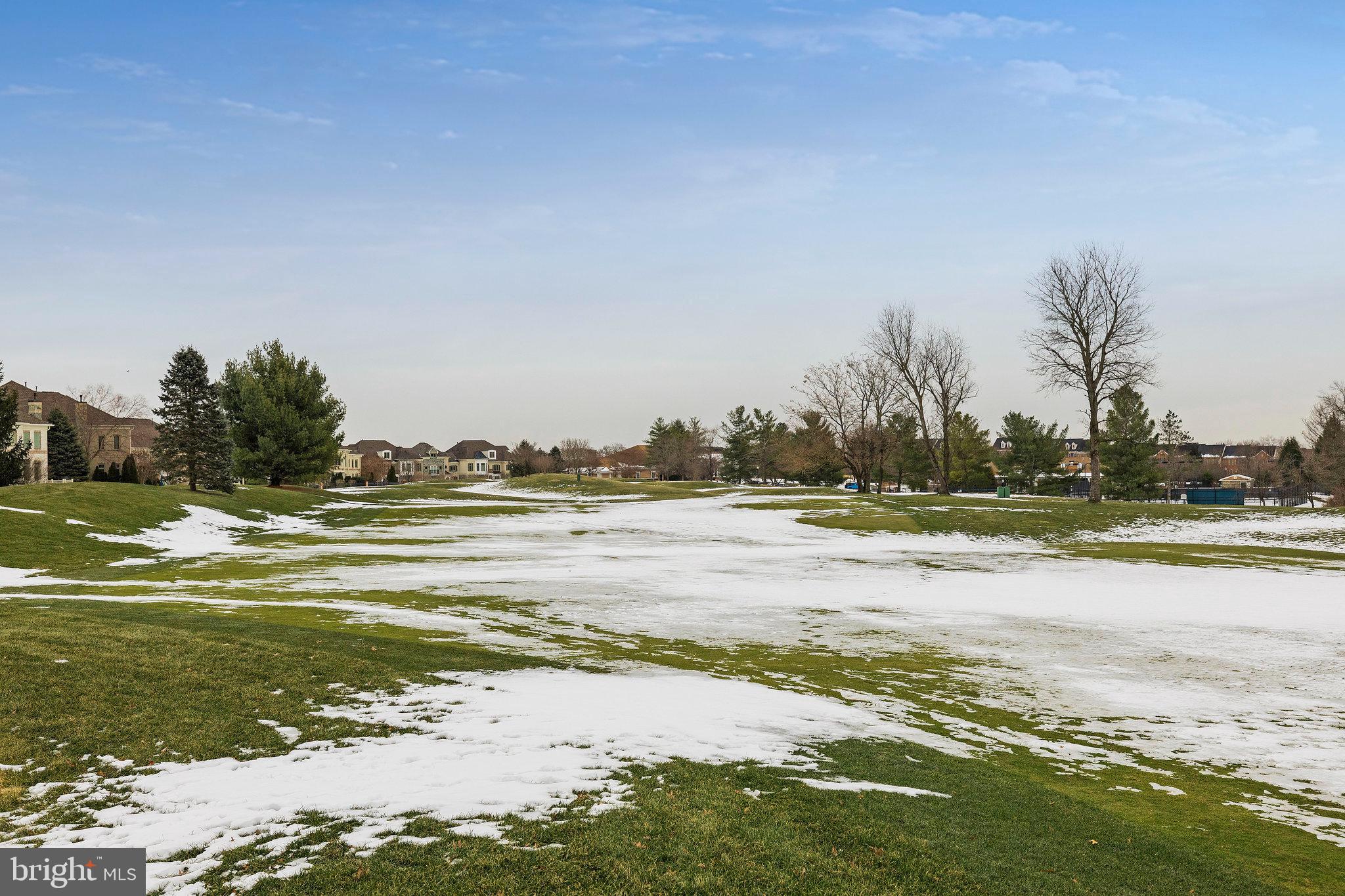 RIVER CREEK - Residential