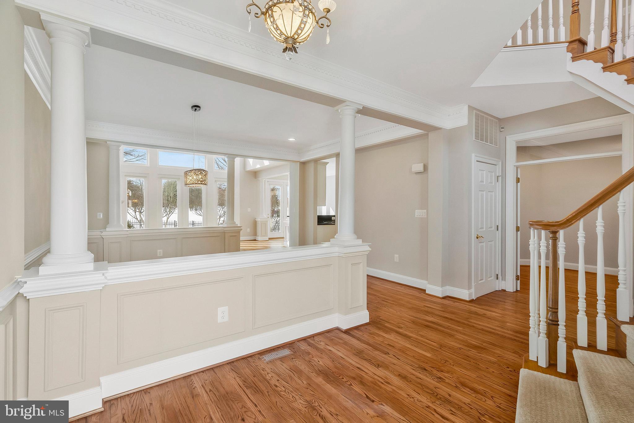 RIVER CREEK - Residential