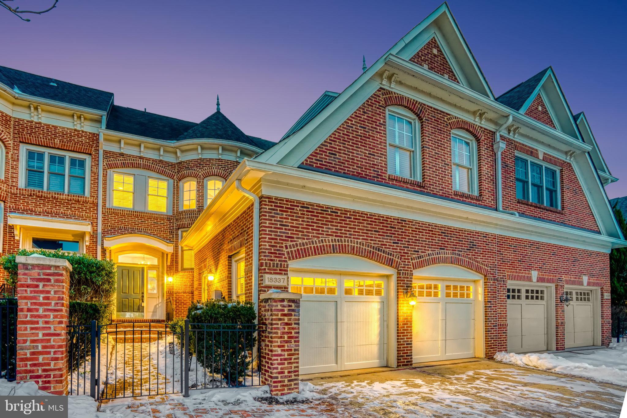 RIVER CREEK - Residential