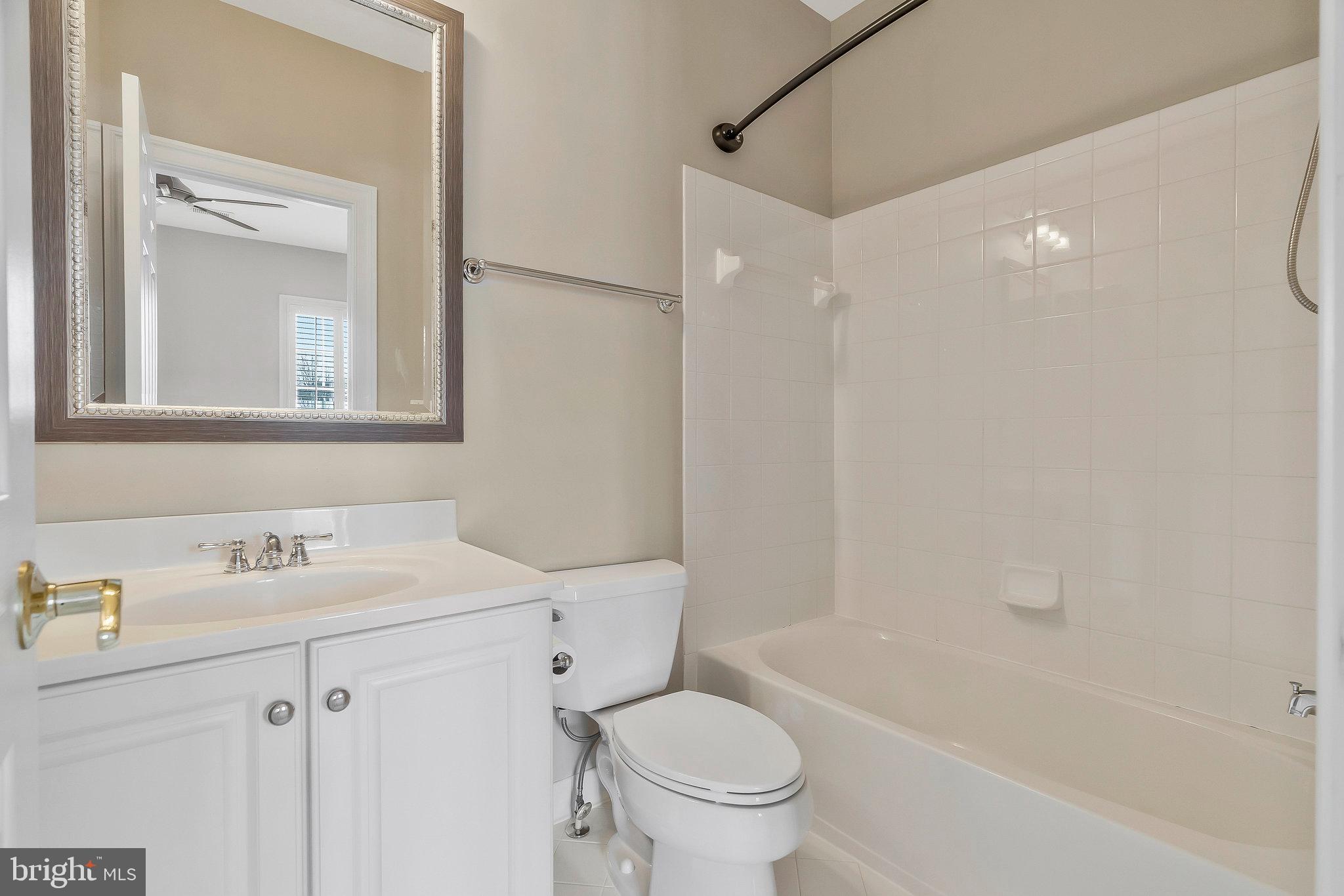 RIVER CREEK - Residential