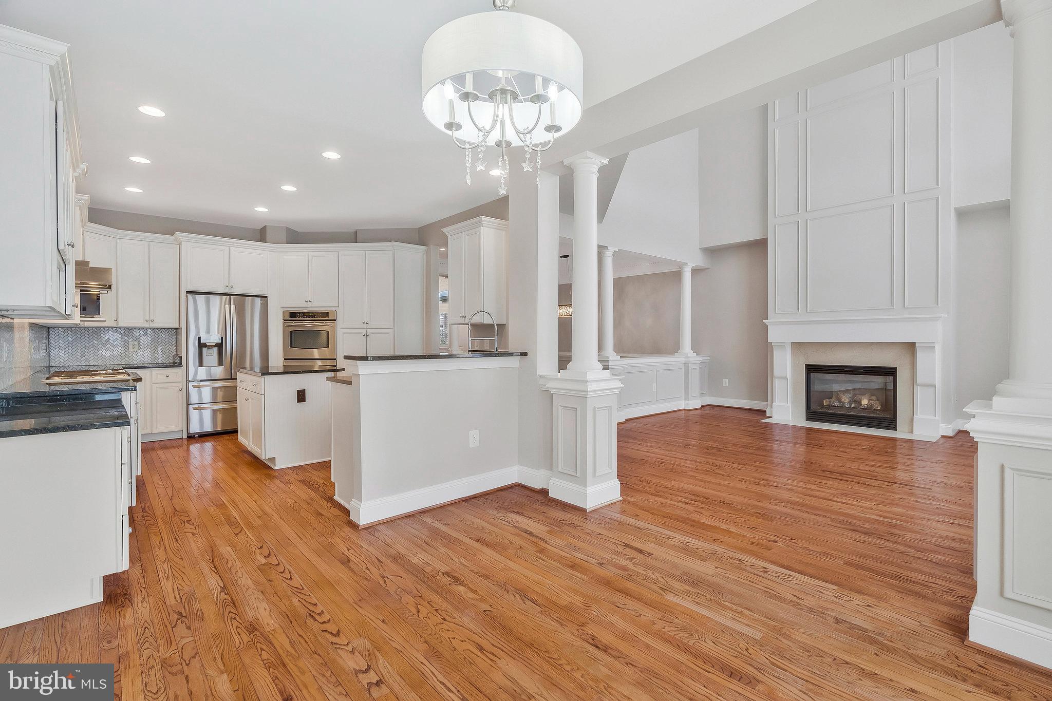 RIVER CREEK - Residential