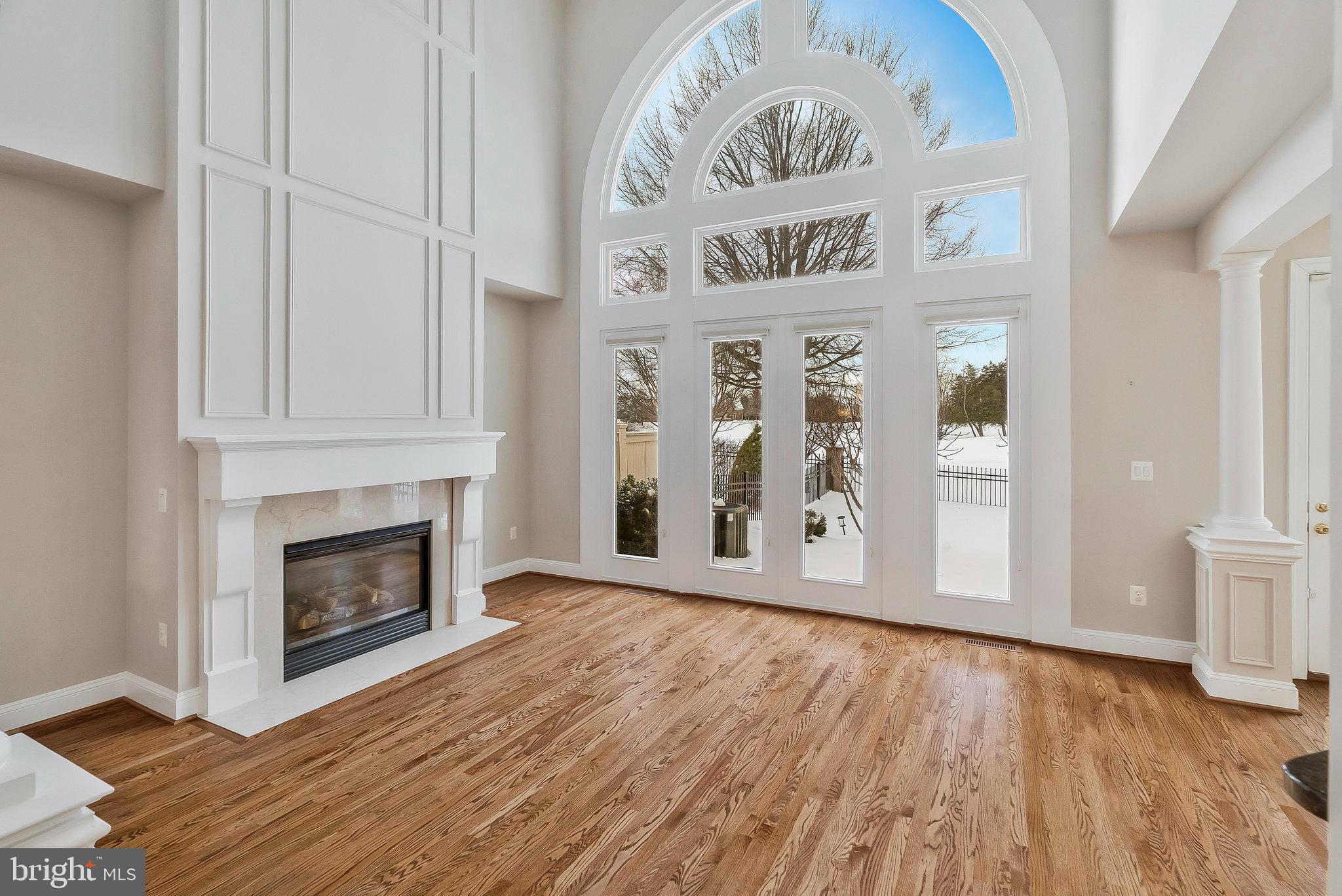 RIVER CREEK - Residential