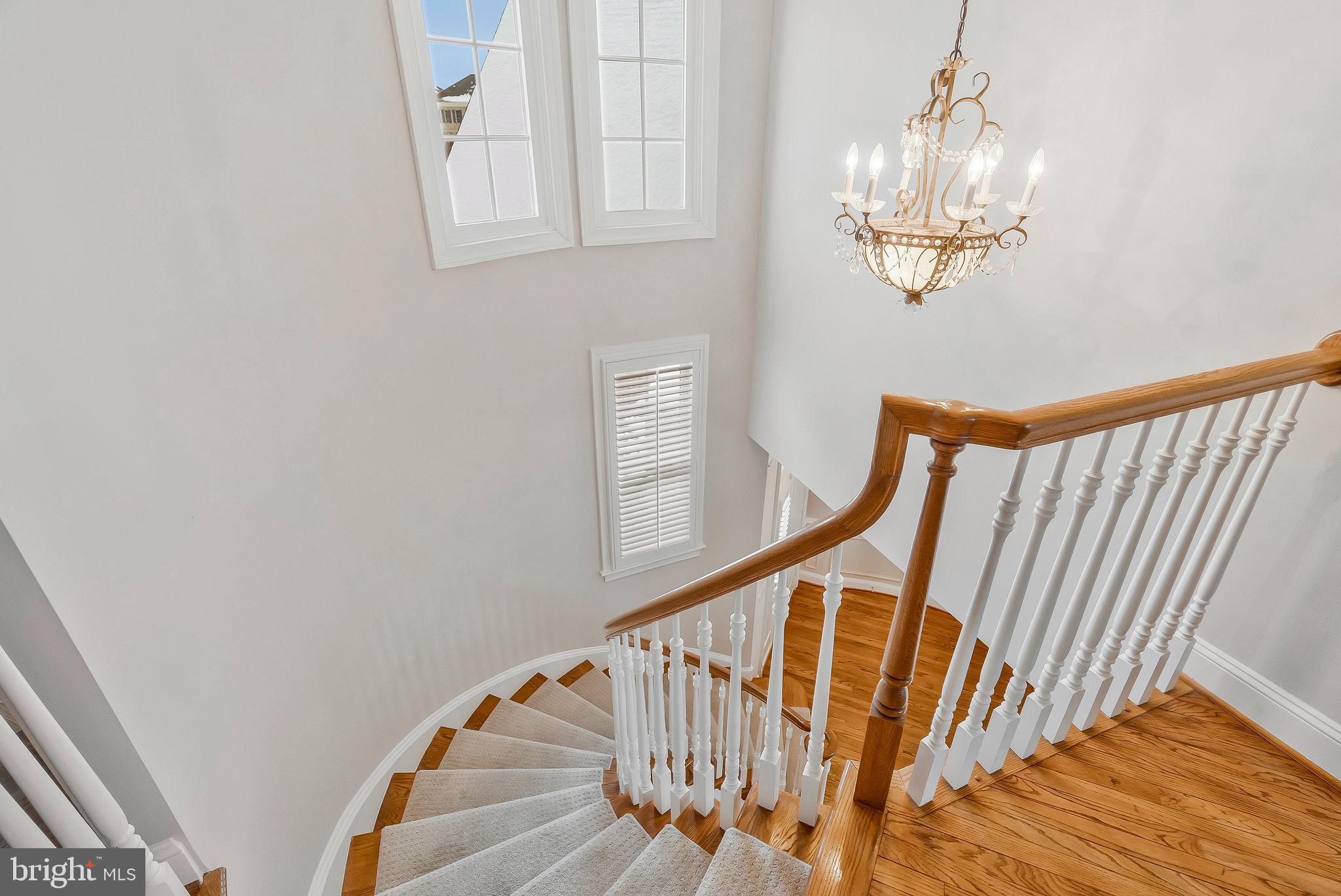 RIVER CREEK - Residential