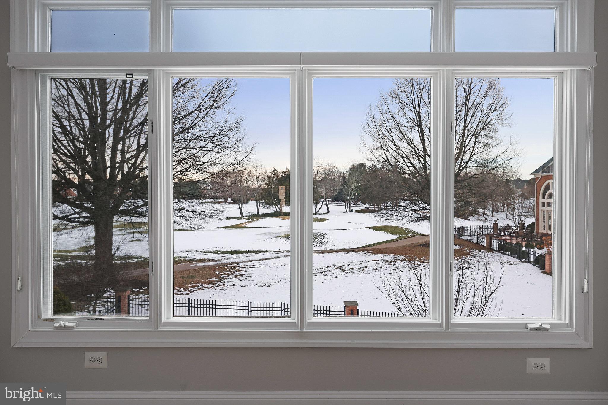 RIVER CREEK - Residential