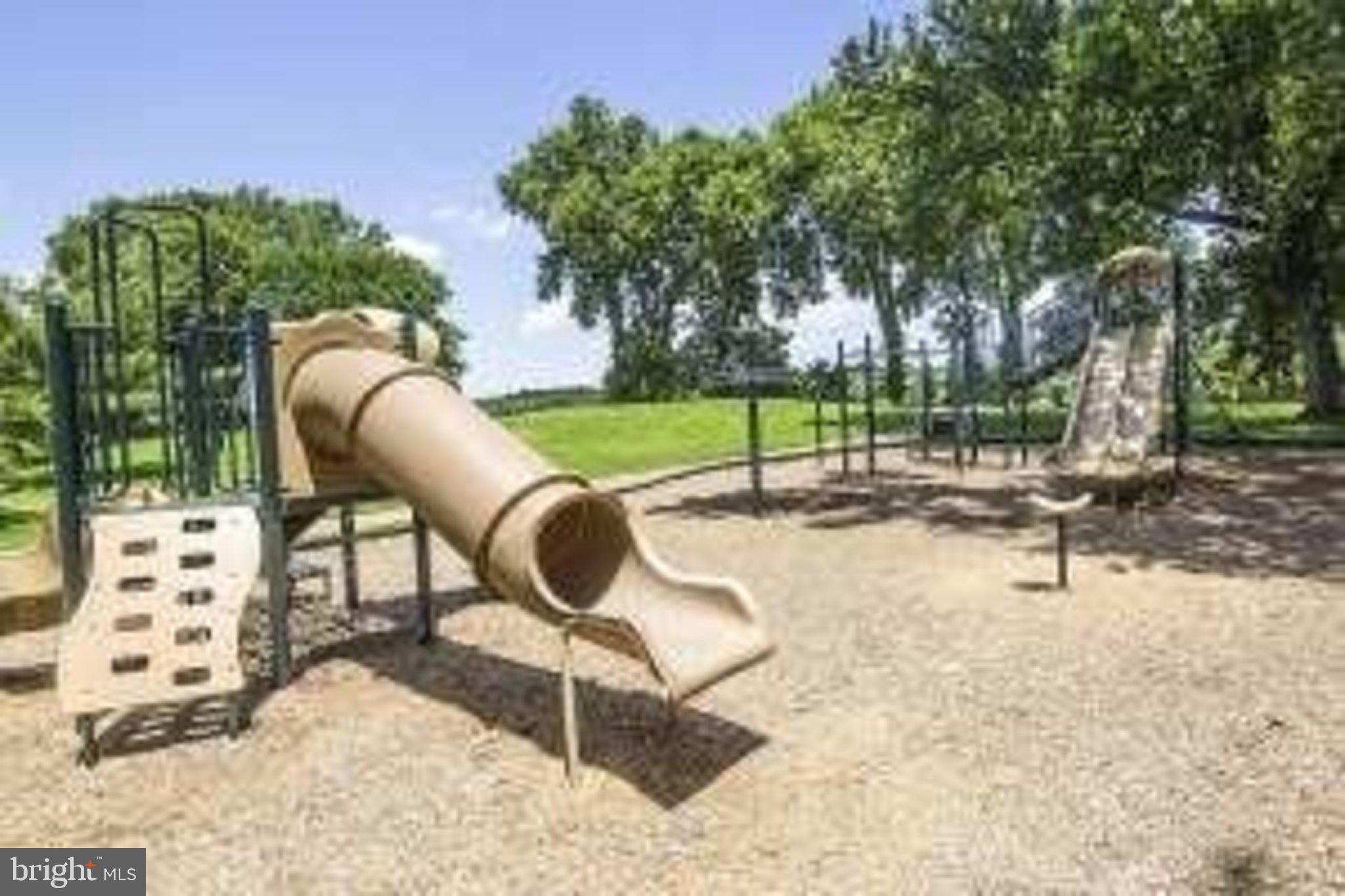 RIVER CREEK - Residential