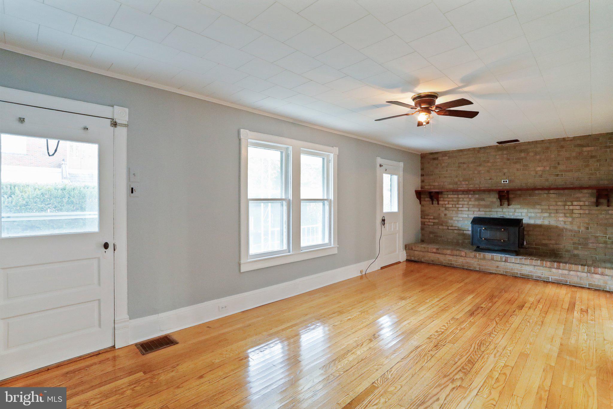 CROSFIELD - Residential