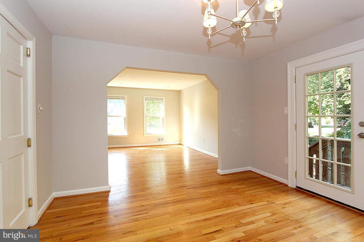 WILLERBURN ACRES - Residential Lease