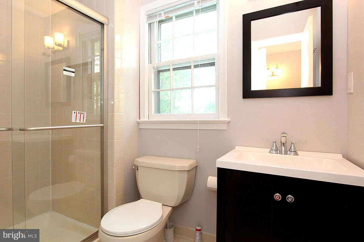 WILLERBURN ACRES - Residential Lease