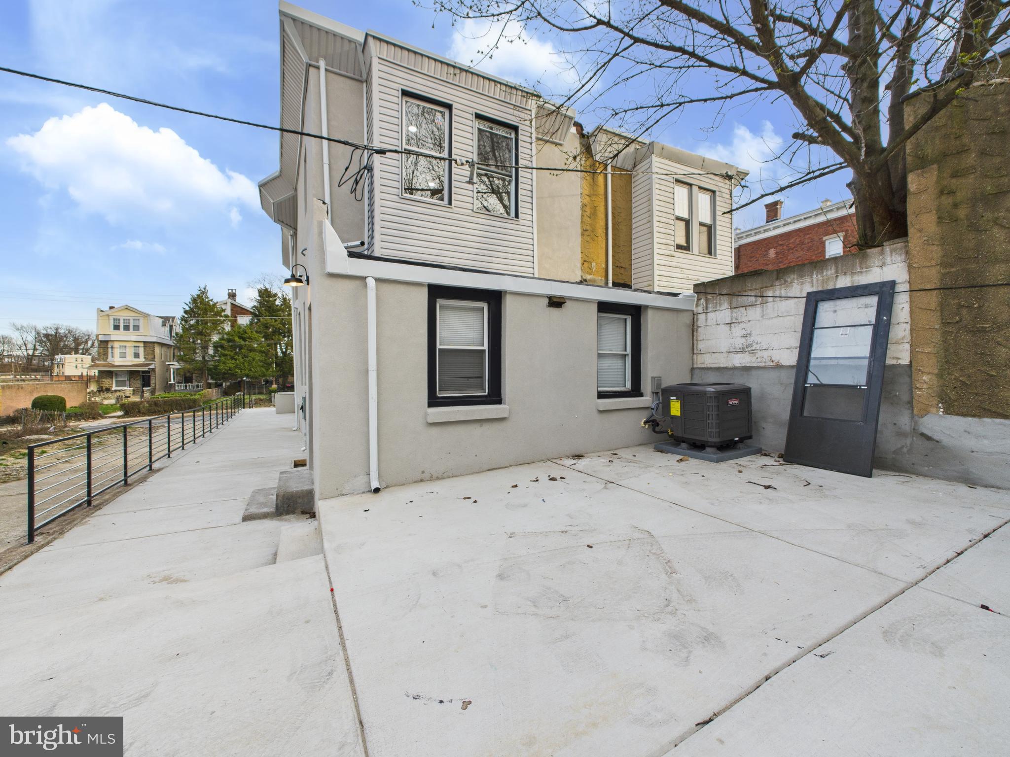 GERMANTOWN - Residential