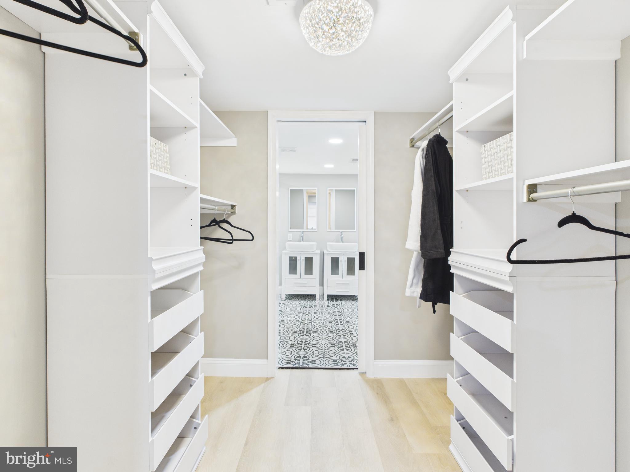 GERMANTOWN - Residential