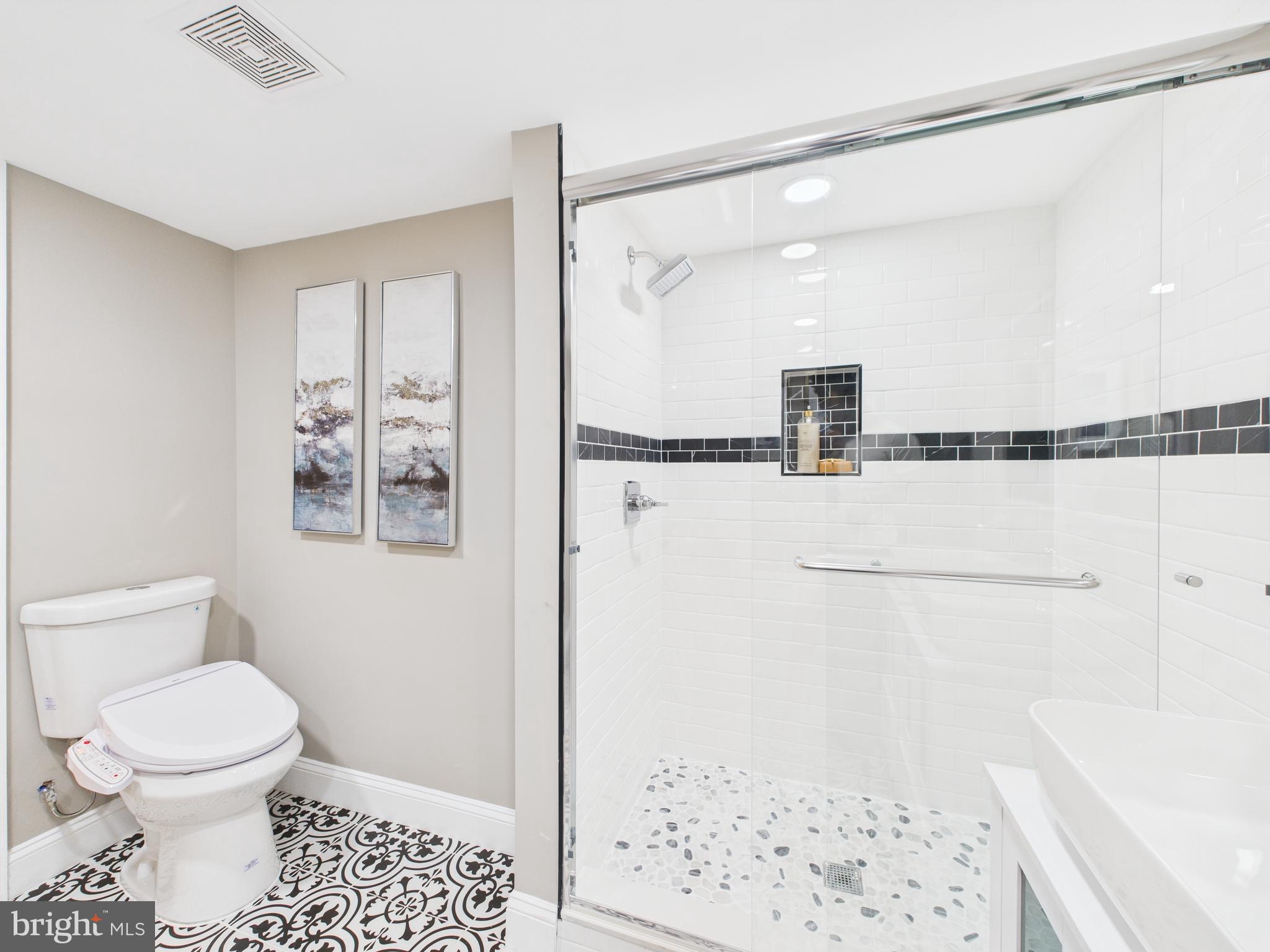 GERMANTOWN - Residential