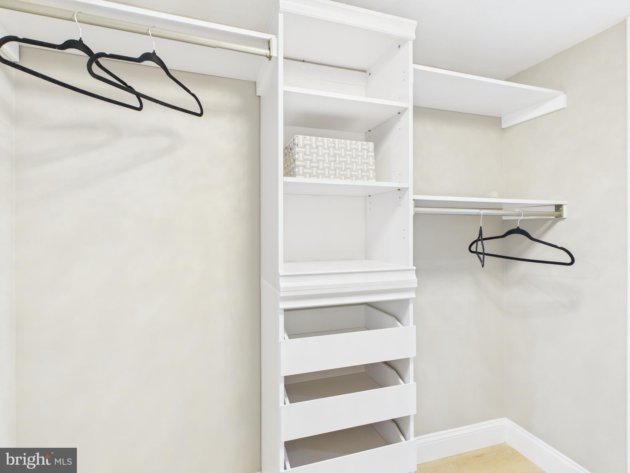 GERMANTOWN - Residential