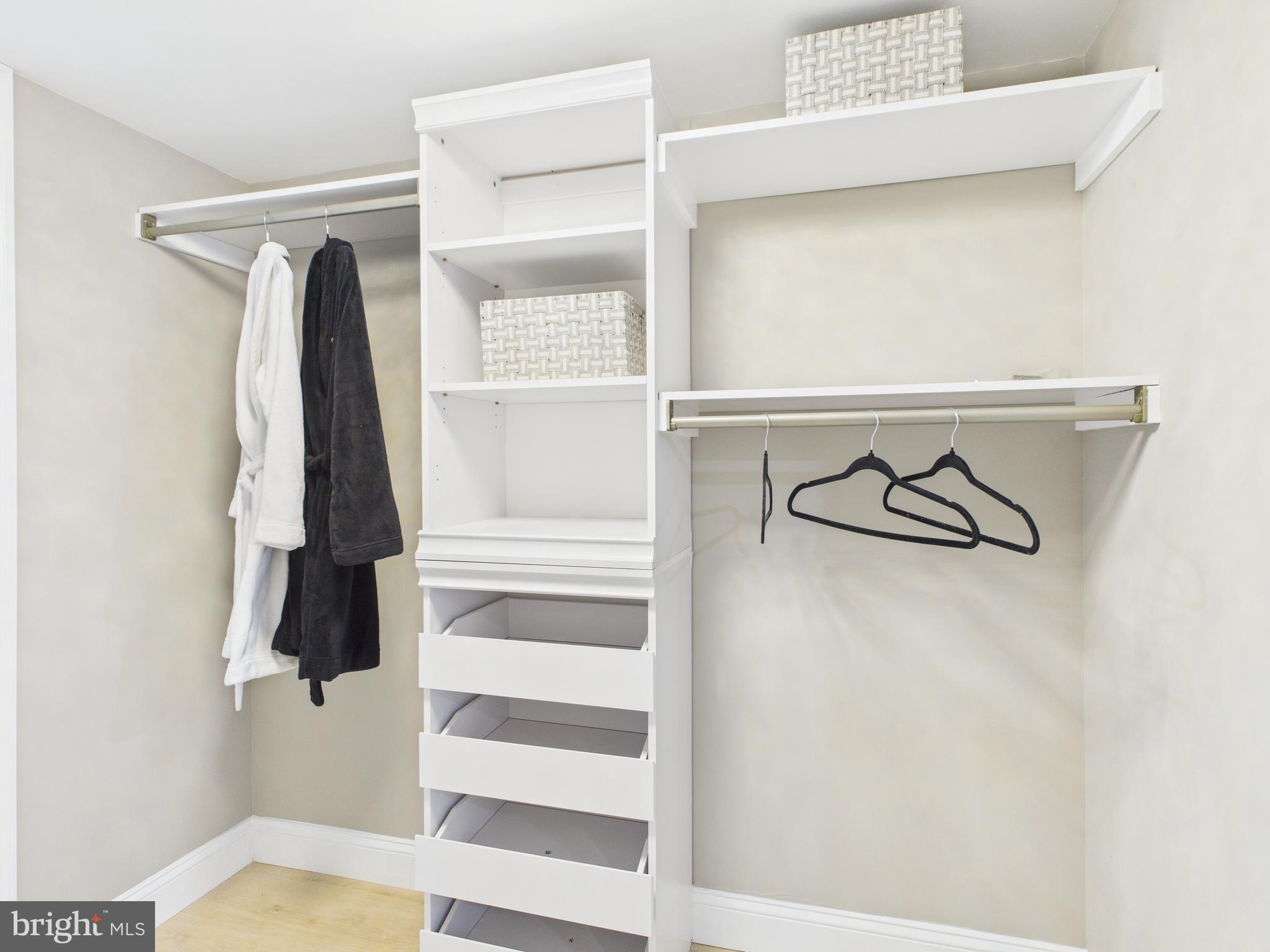 GERMANTOWN - Residential