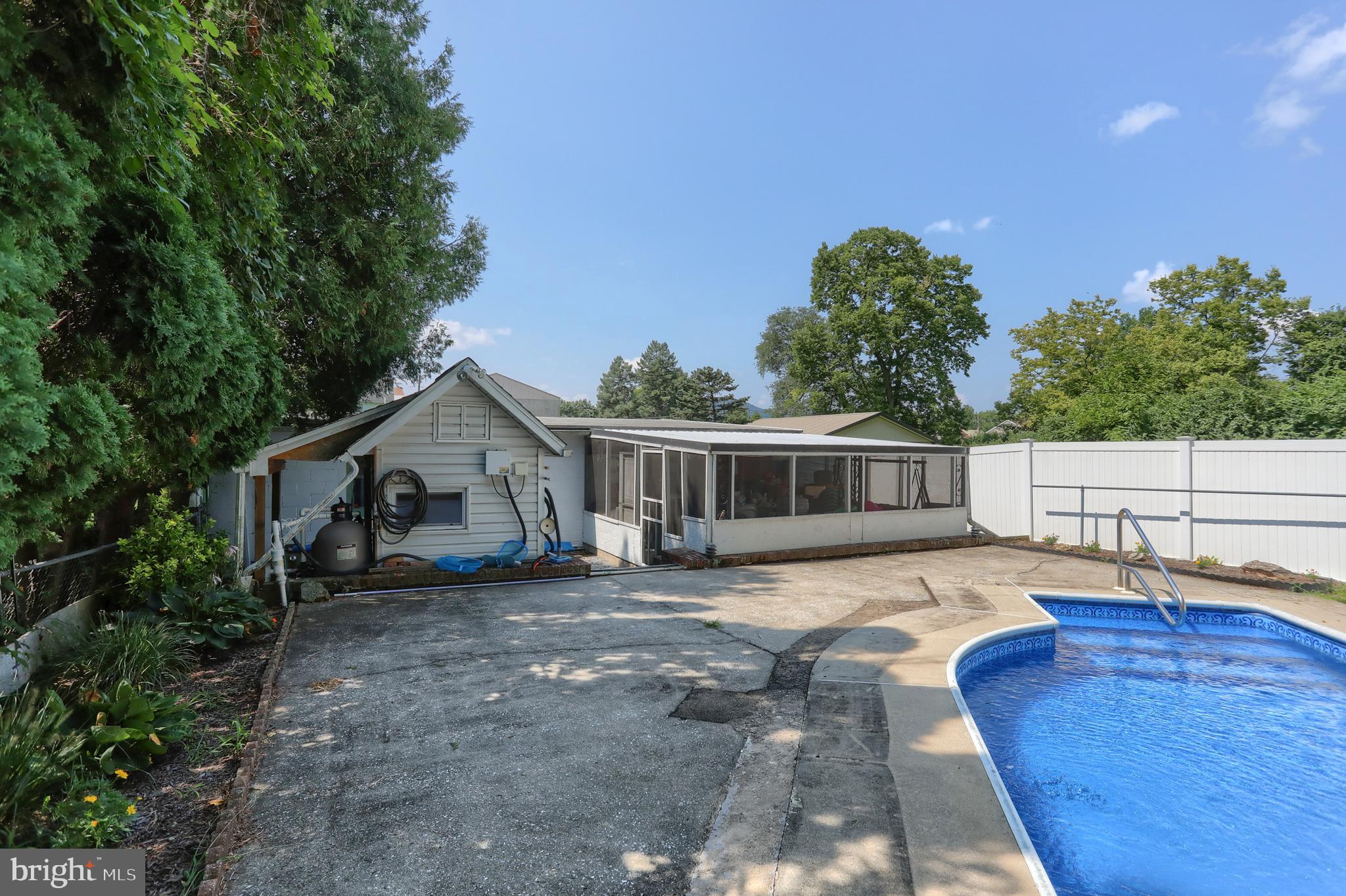 13 MONTELLO ROAD