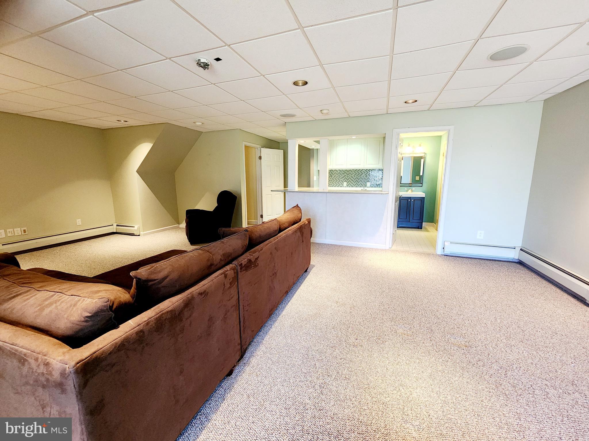 KNOLLS OF BIRMINGH - Residential