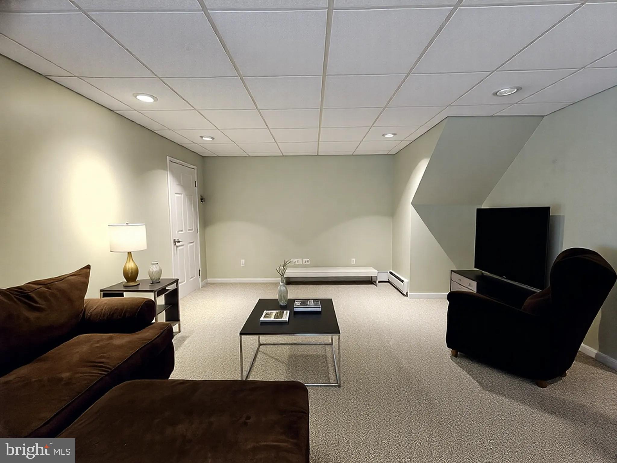 KNOLLS OF BIRMINGH - Residential