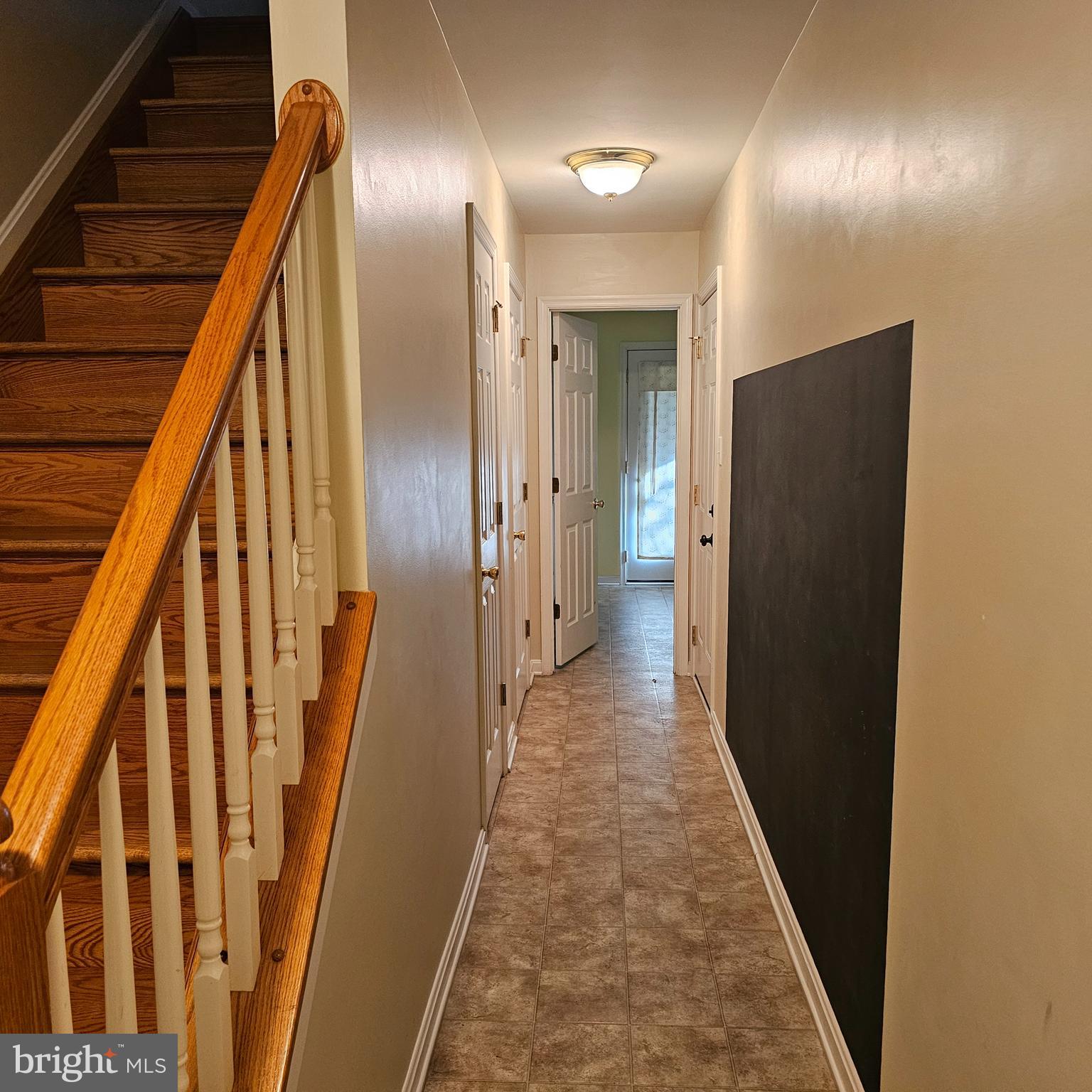 HAMMONDS MILL - Residential Lease