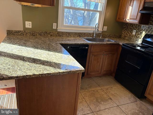 CHURCHILL TOWN SECTOR - Residential Lease